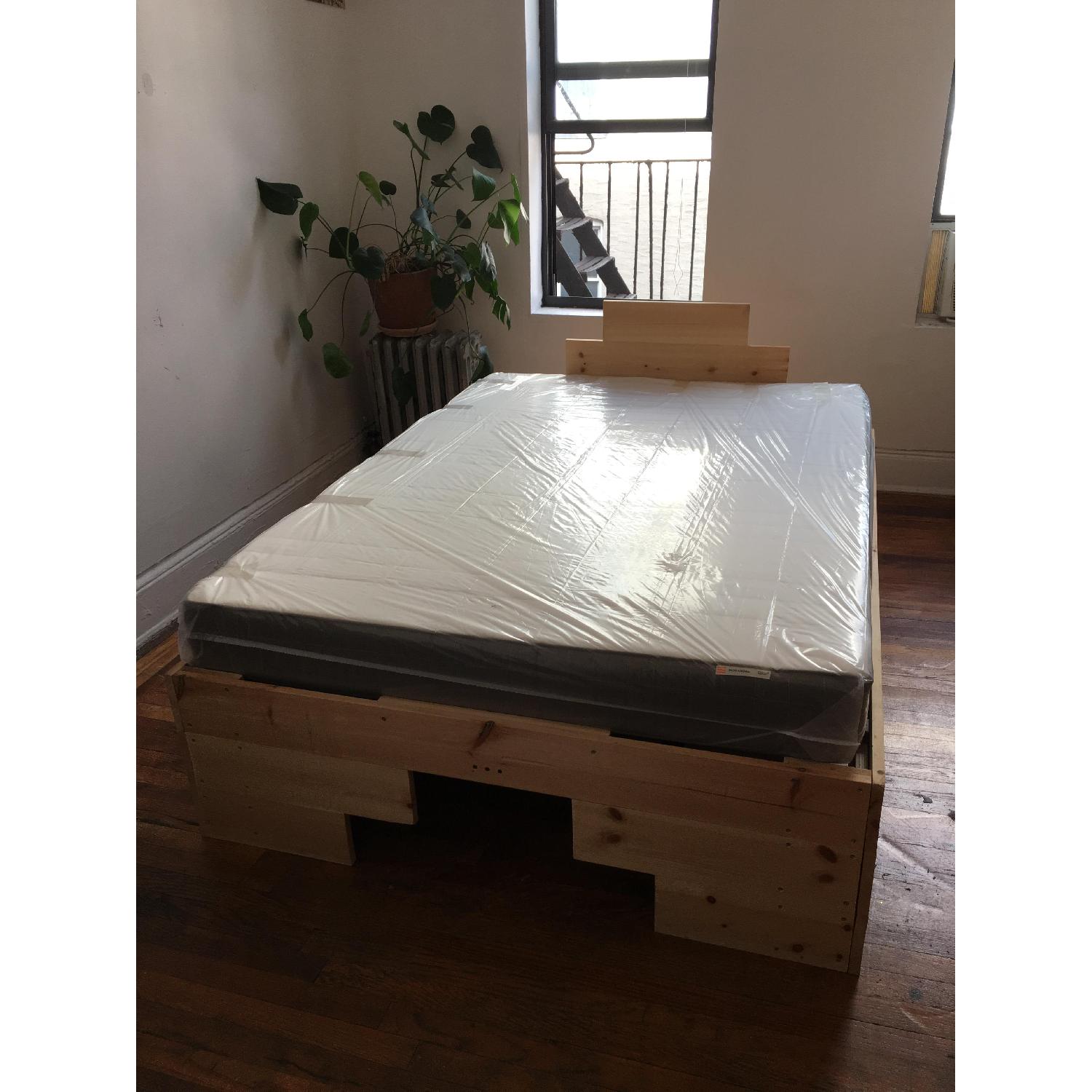 Enzo Mari Emme Full Size Bed Base w/ Ikea Slatting - image-4