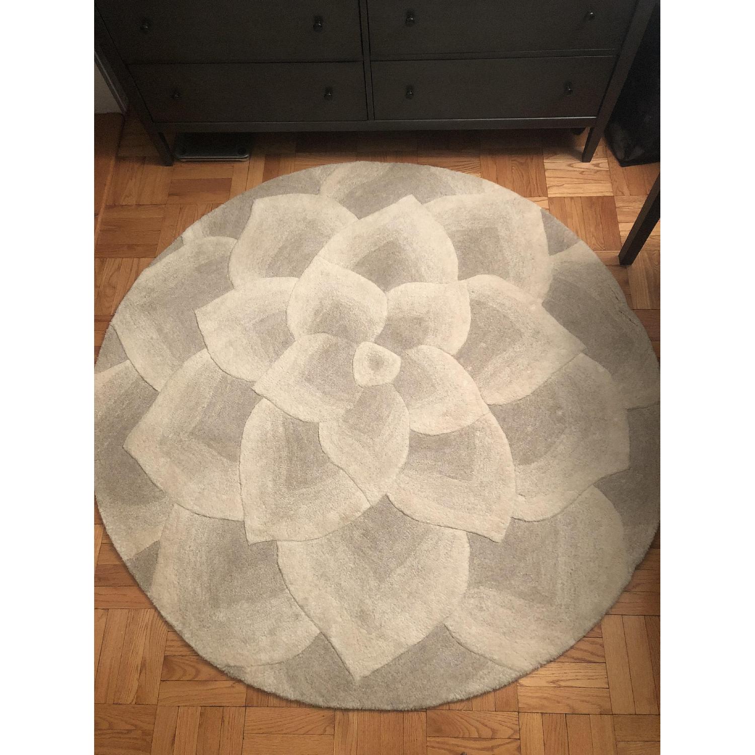 Pier 1 Round Rose Tufted Rug AptDeco
