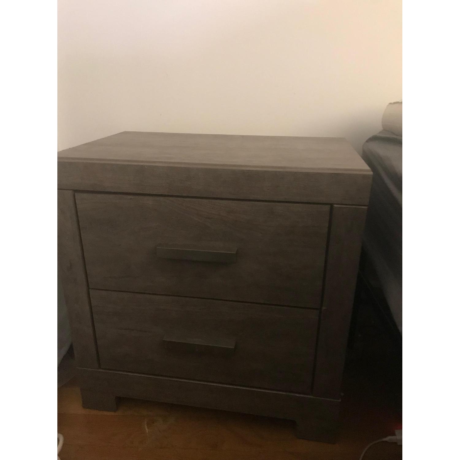Beachcrest Home Rosen 2 Drawer Bedside Table - image-2