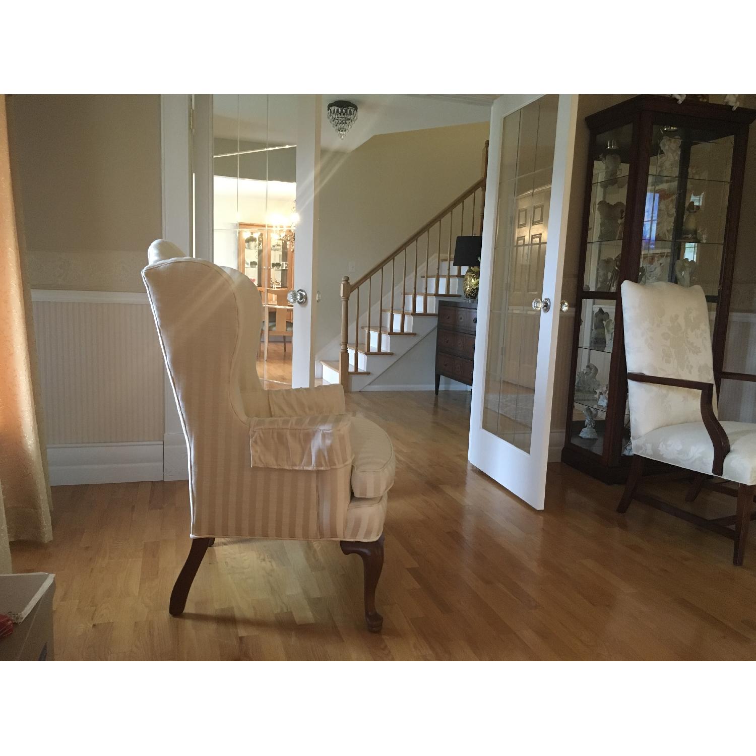 Ethan Allen Queen Anne Chair - image-2