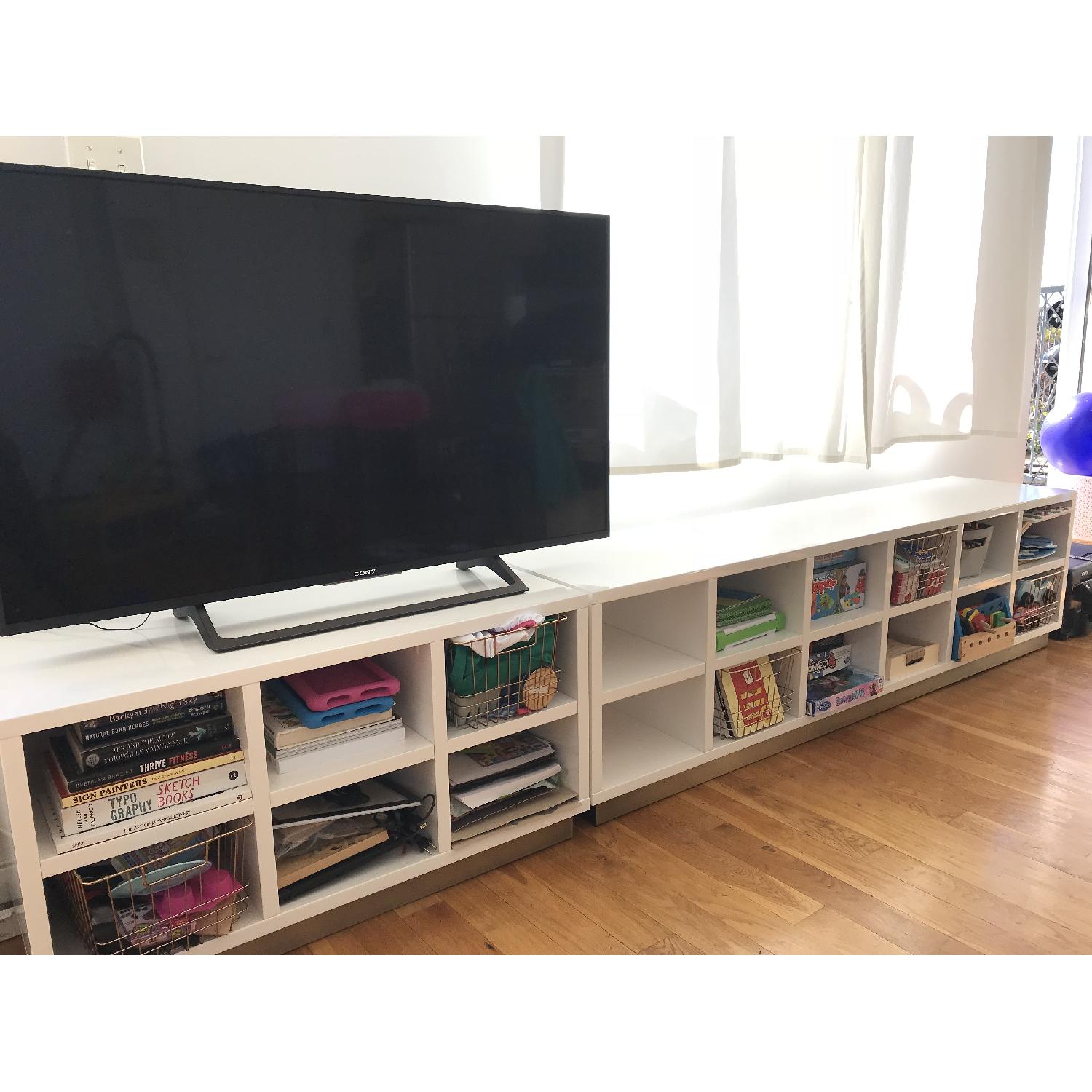 CB2 Oberlin Small White Entry Bench - image-1