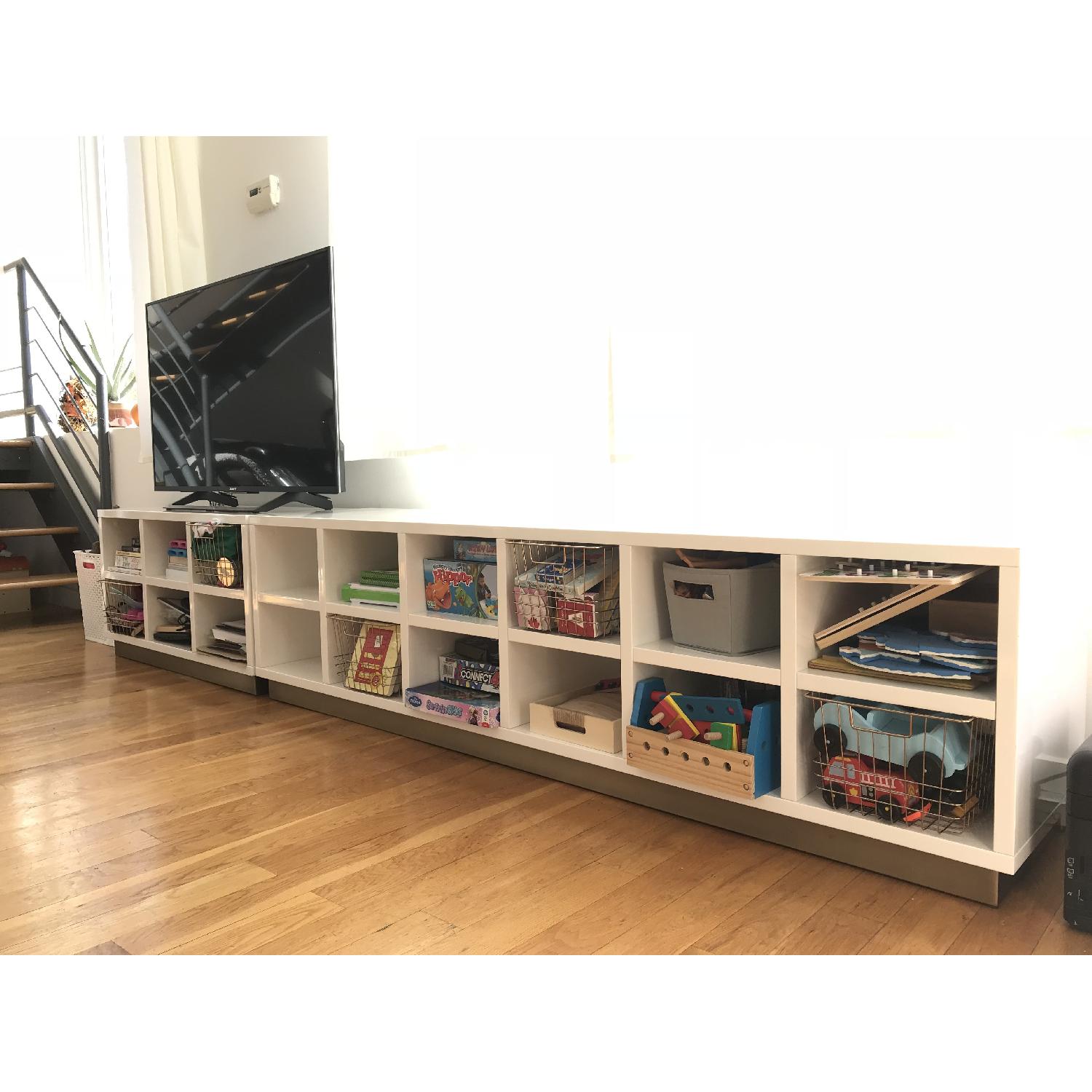 CB2 Oberlin Small White Entry Bench - image-3