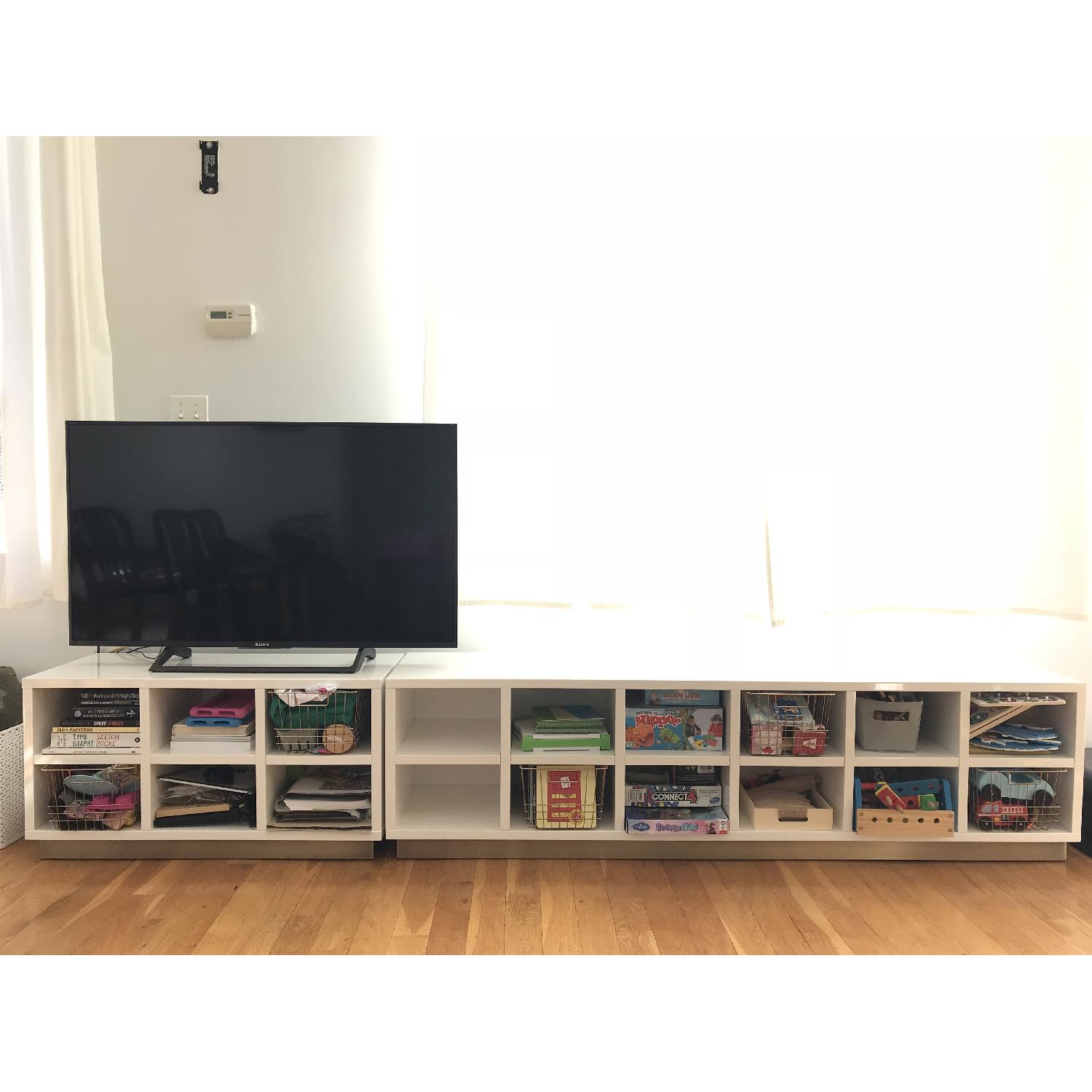 CB2 Oberlin Large White Entry Bench - image-3