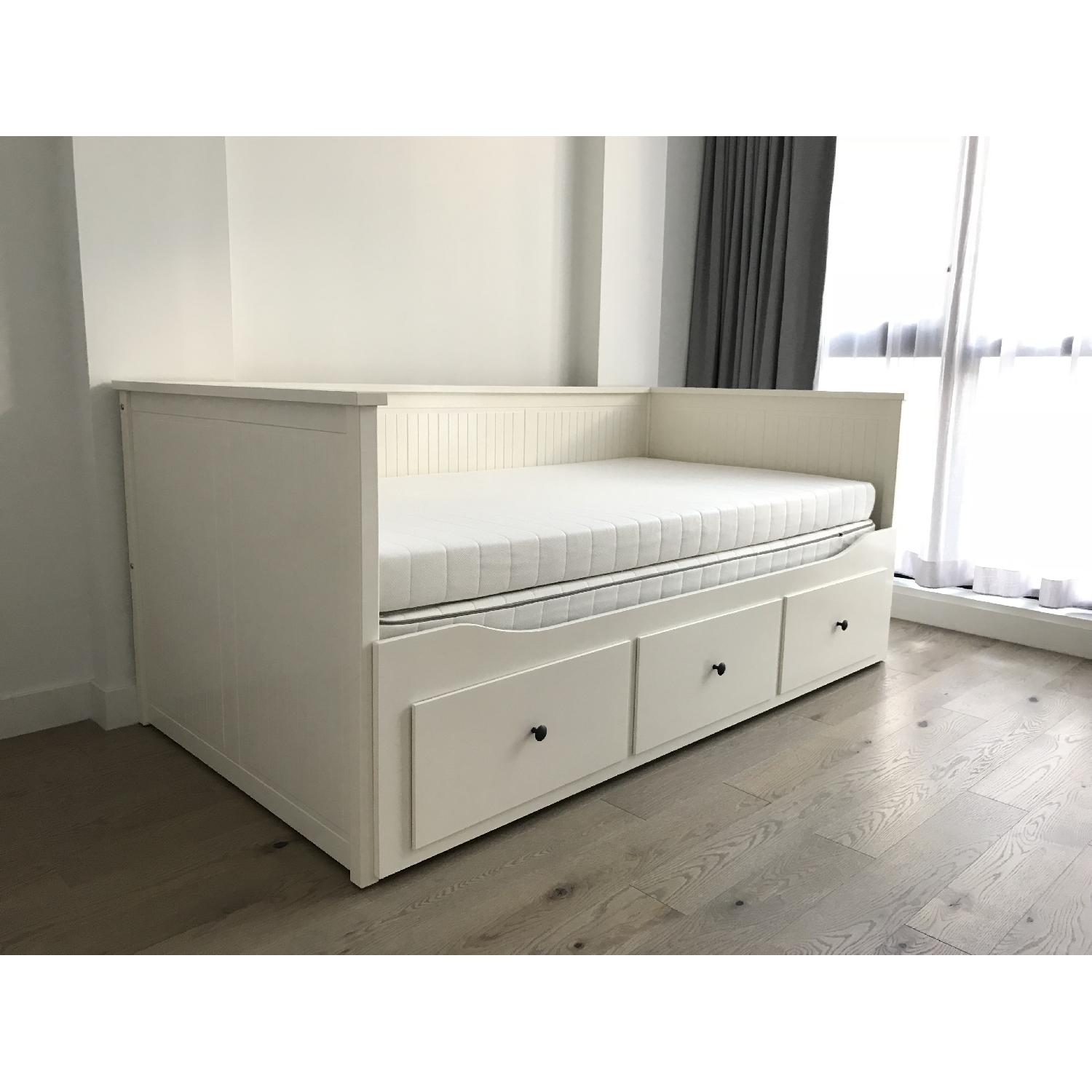 Ikea Hemnes White Daybed Frame w/ 3 Drawers AptDeco