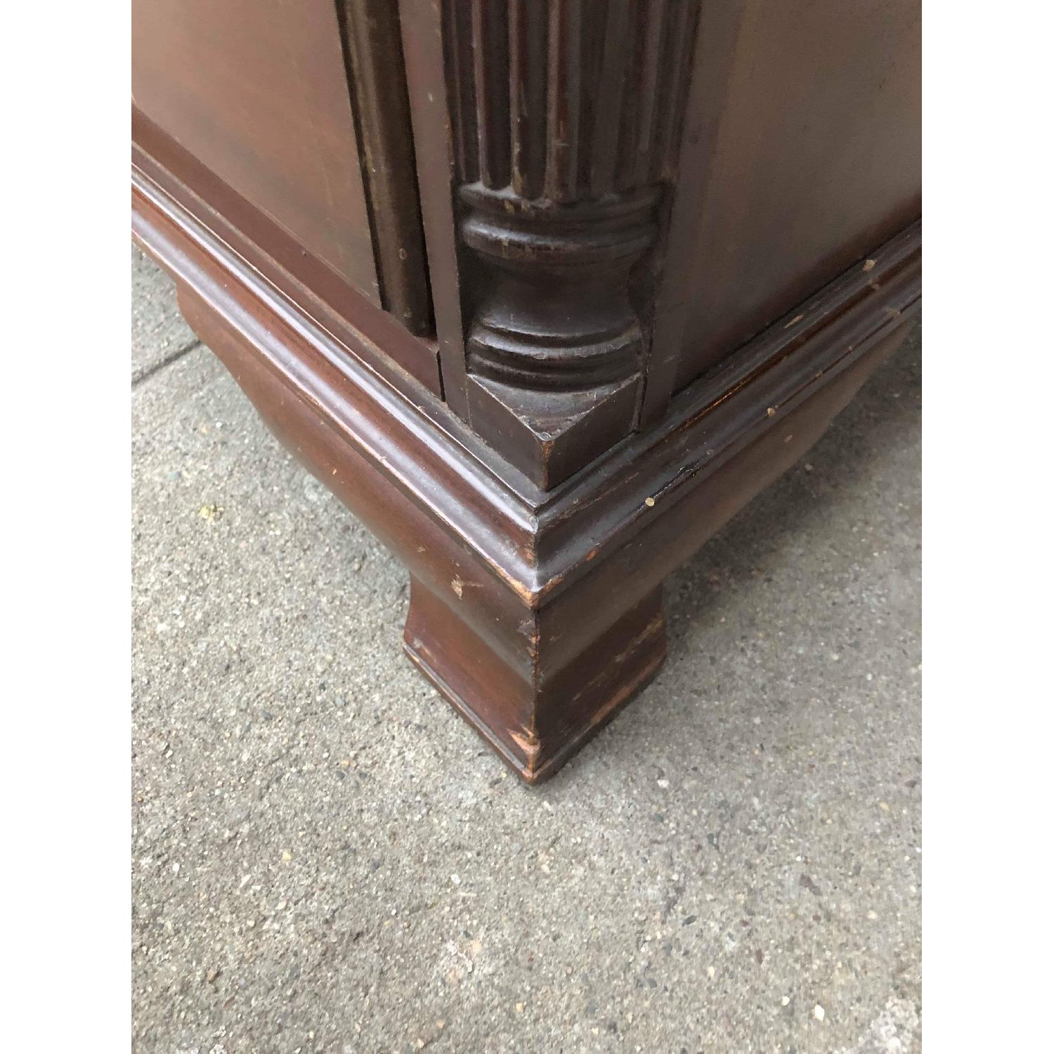 Antique 1930s Mahogany Dresser - image-12