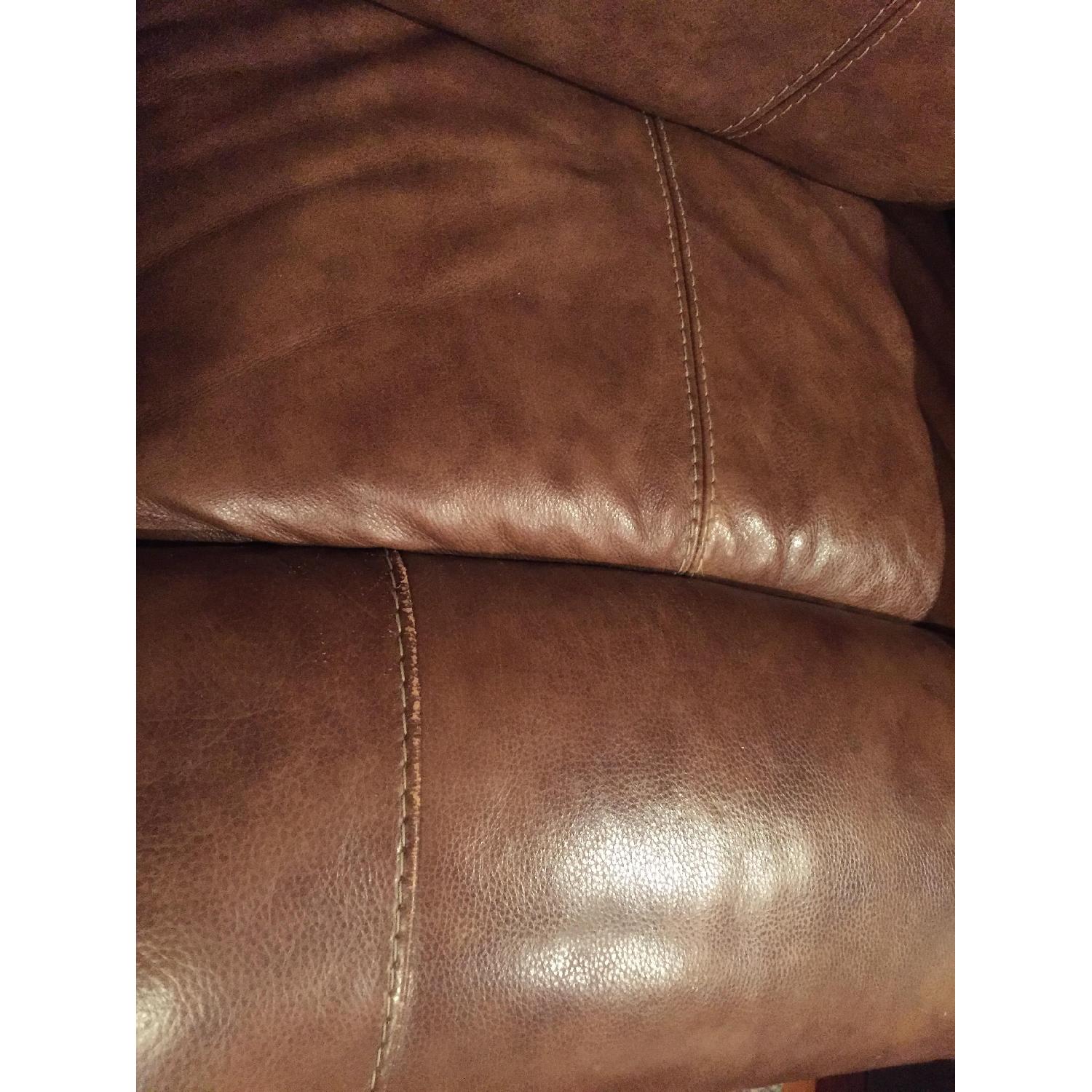 Ashley's Lensar Reclining Sofa w/ Console in Nutmeg - image-6