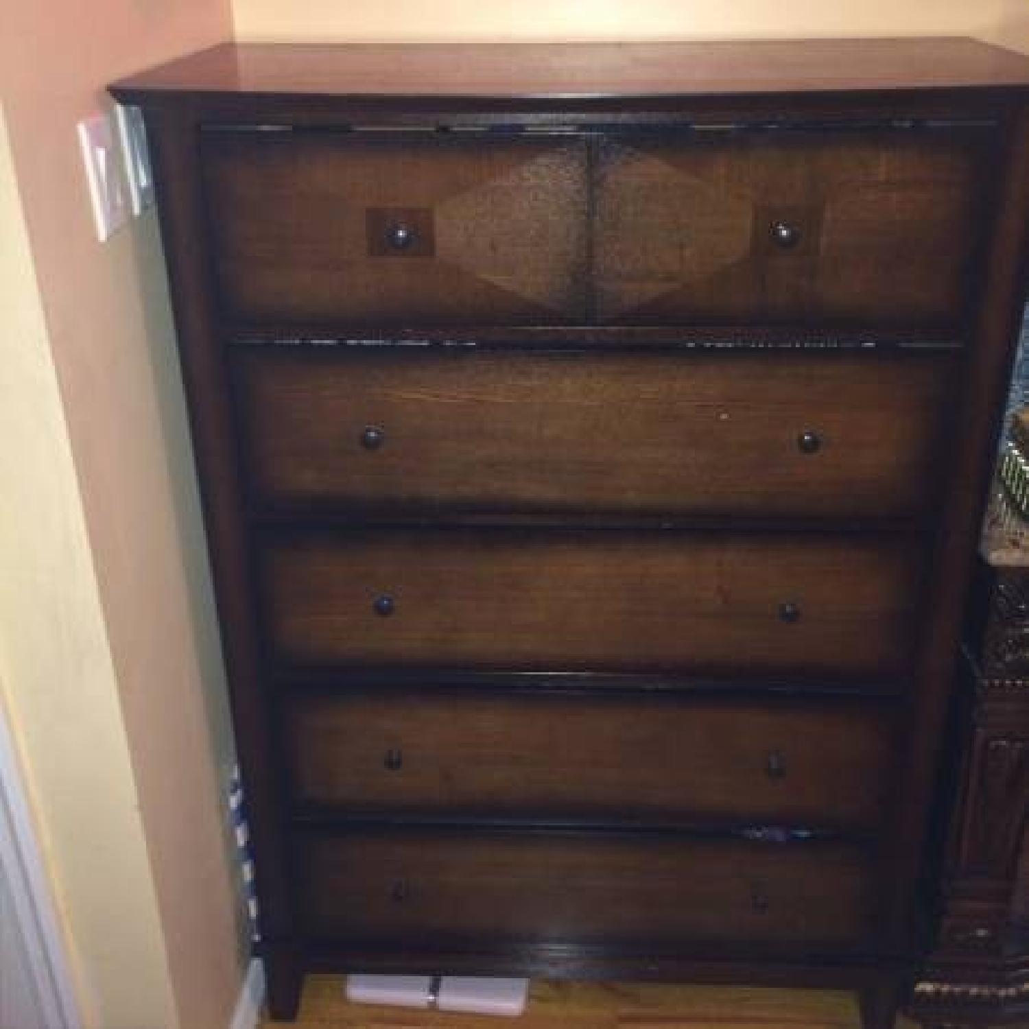 Raymour & Flanigan Bedroom Set - image-2