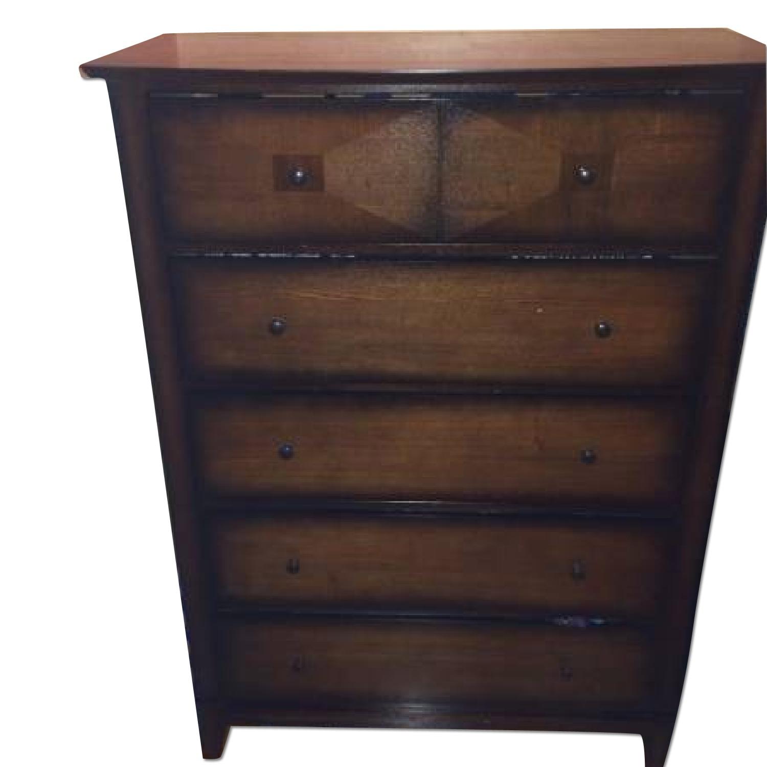 Raymour & Flanigan Bedroom Set - image-7