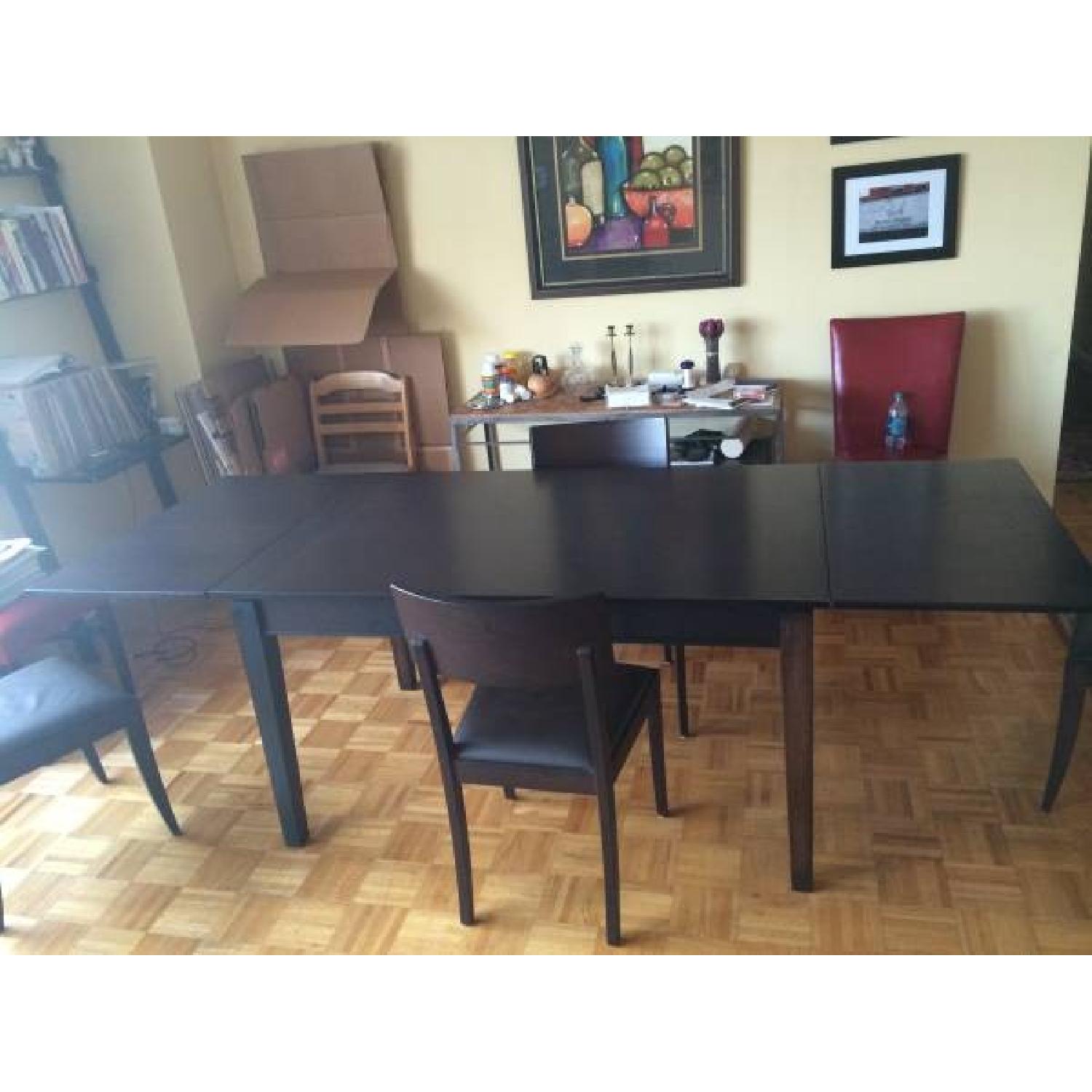 Extendable Dining Table w/ 4 Chairs - AptDeco
