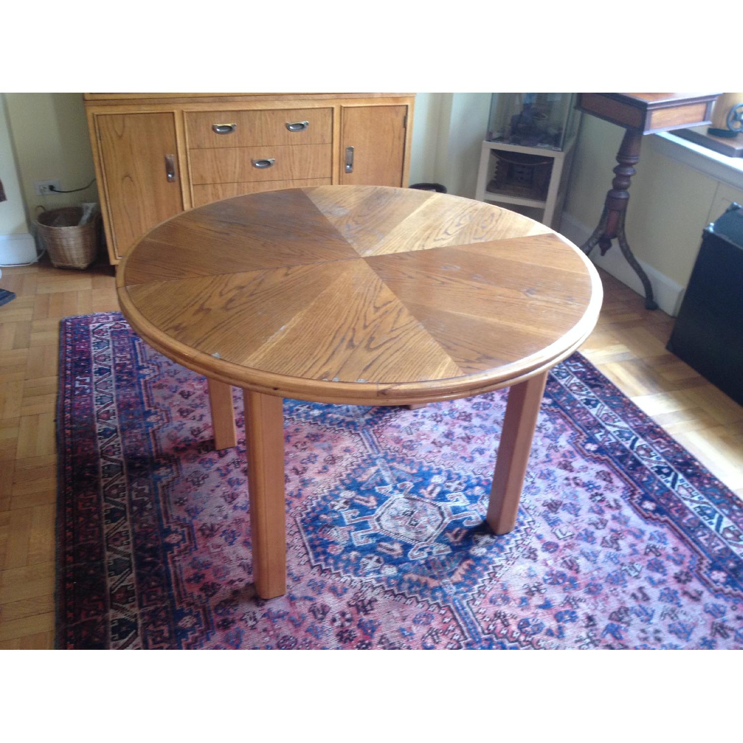 Sturdy Oak Dining Table w/ 6 Chairs - image-2