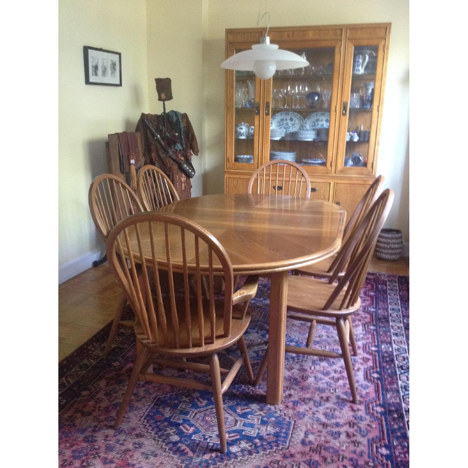 Sturdy Oak Dining Table w/ 6 Chairs - image-10