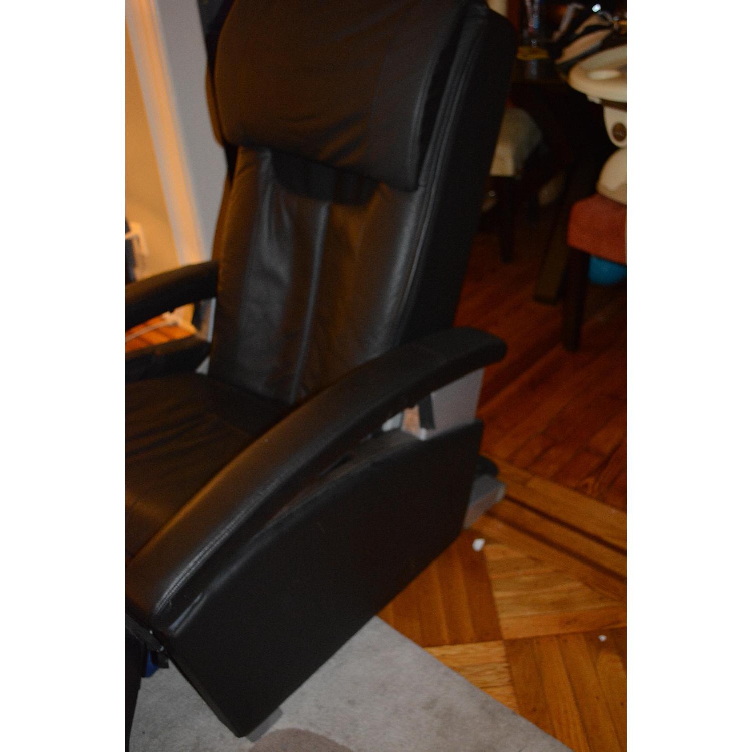 Panasonic Massage Chair EP 1285 - image-3