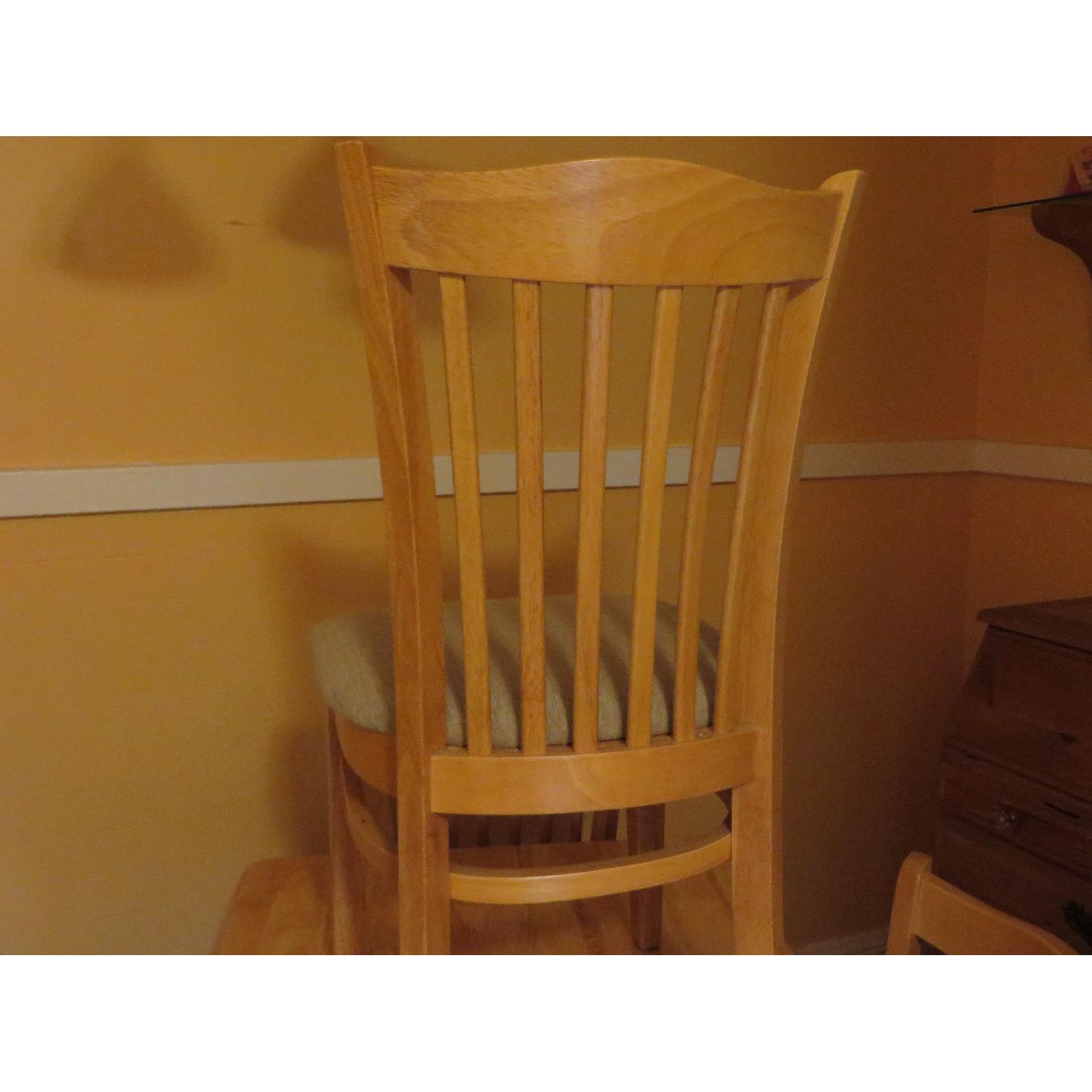 Golden Oak Dinning Table w/ 4 Matching Beige Upholstered Chairs - image-9