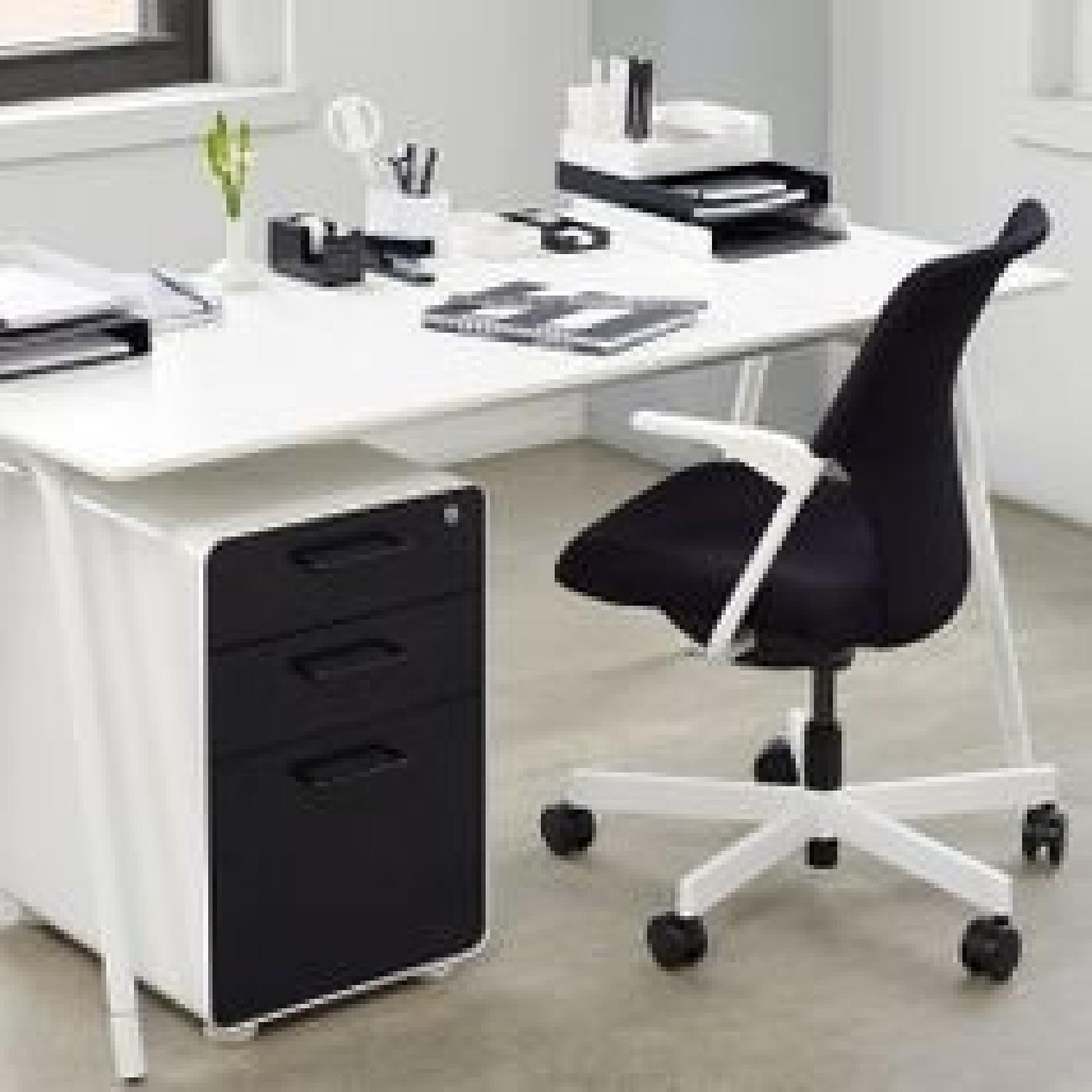 Poppin NYC  Flatiron Desk - image-1