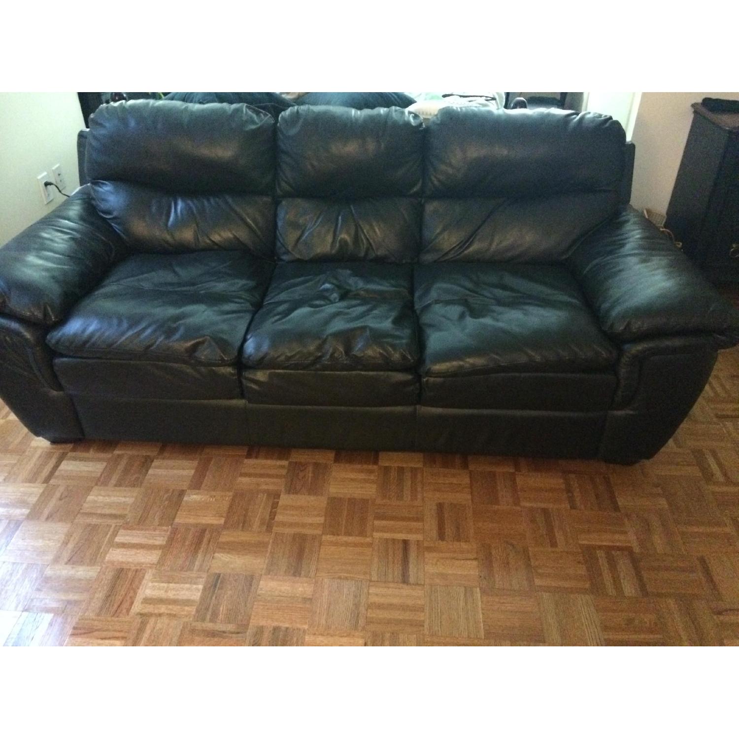 Bob's Furniture Black Leather Couch AptDeco
