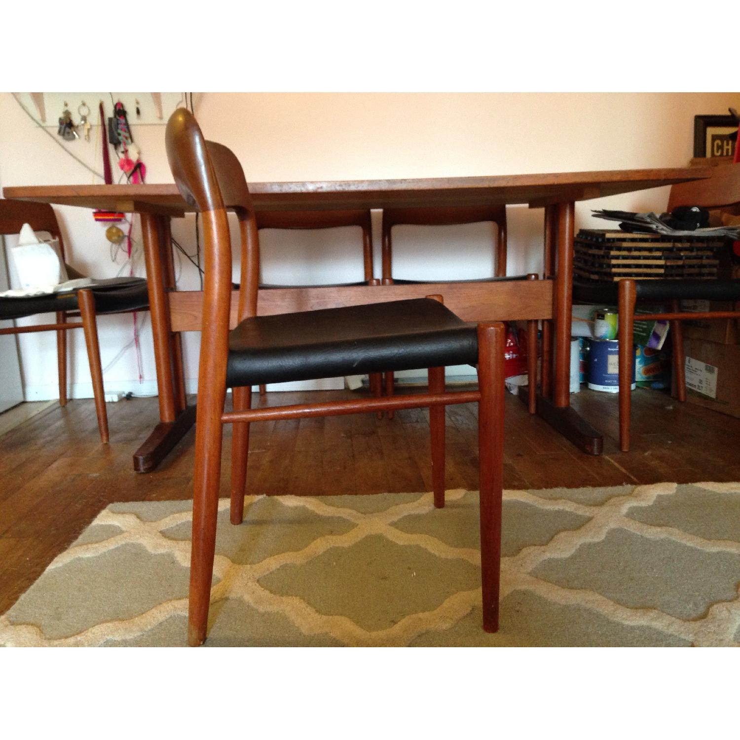 Mid Century Modern Danish Table w/ 6 Chairs - image-3