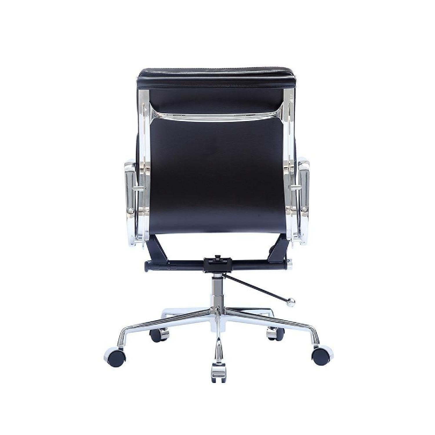 Eames Ribbed Management Office Chair Replica - image-1
