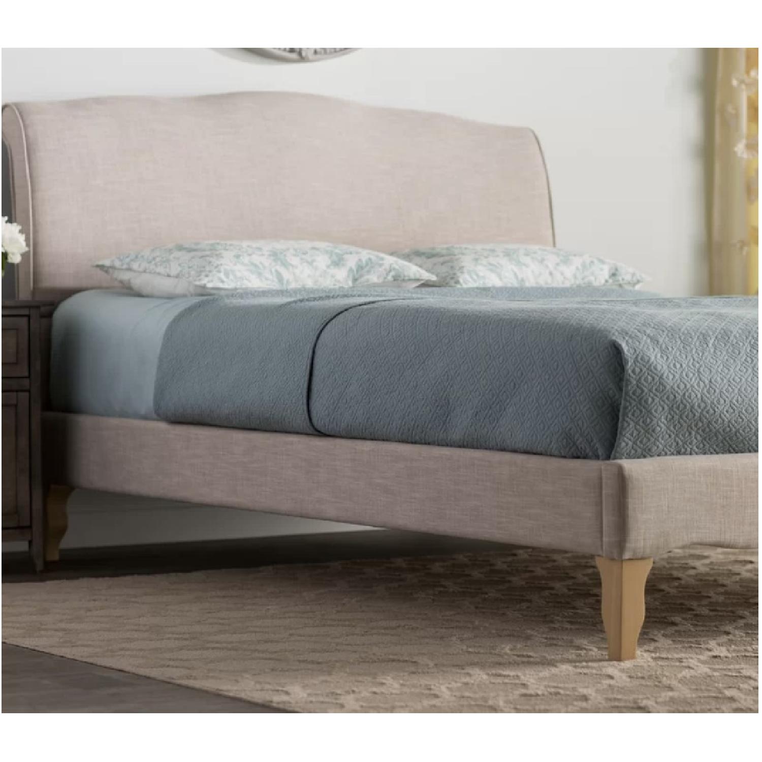 Lark Manor Sevan Upholstered Platform Bed - image-1