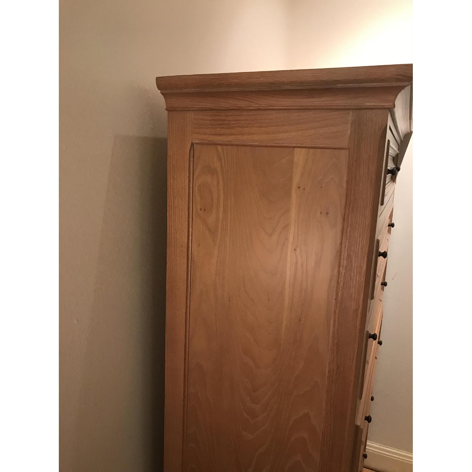 Thomasville 6 Drawer White Oak Chest AptDeco