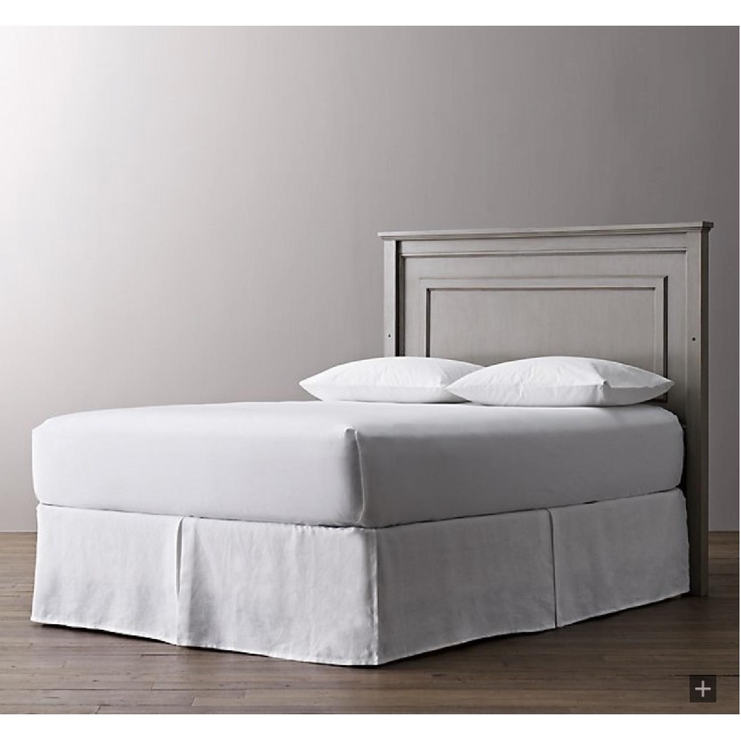 Restoration Hardware Baby & Child Marlowe Convertable Crib - image-1