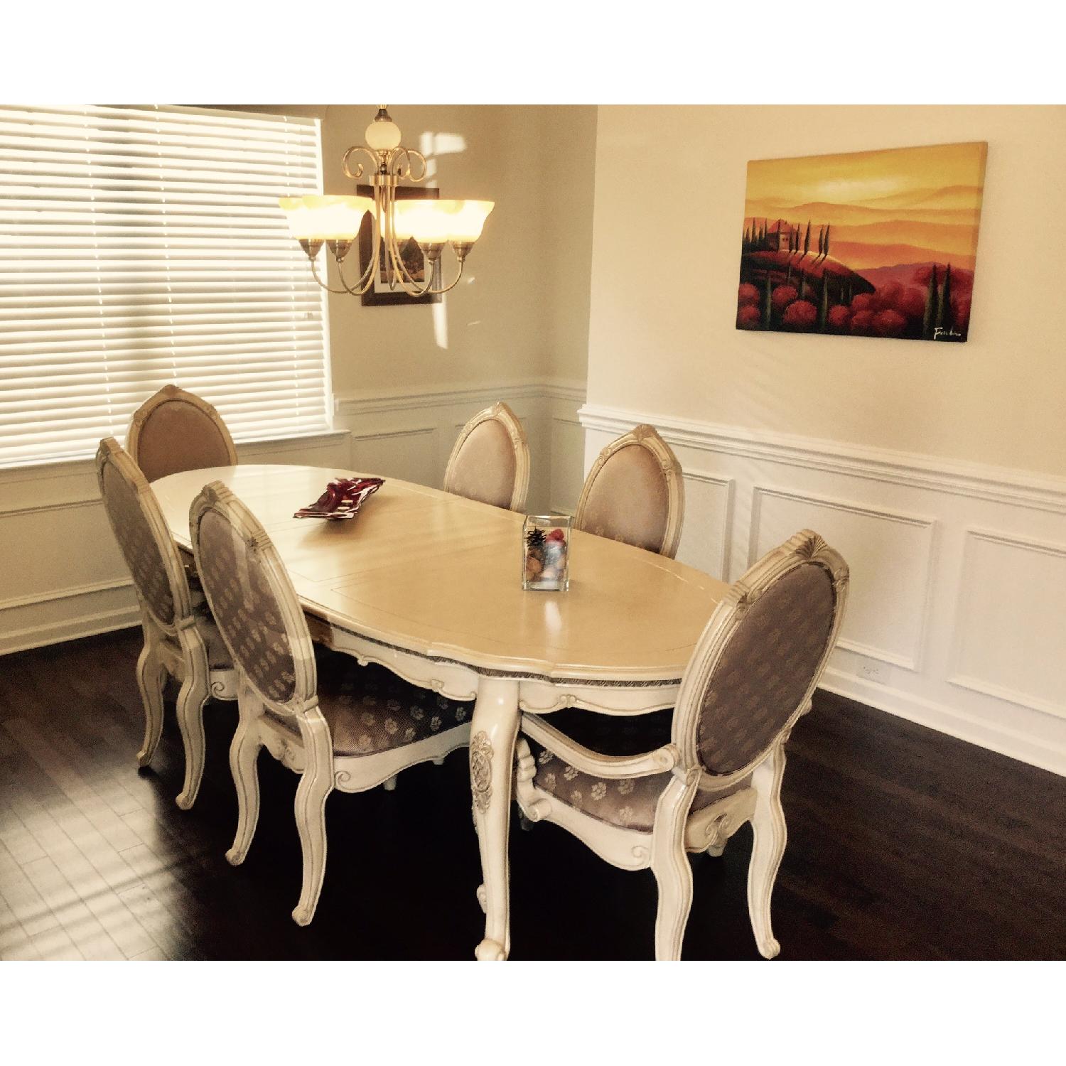 Michael Amini Lavelle Blanc 7-Piece Dining Set - image-6