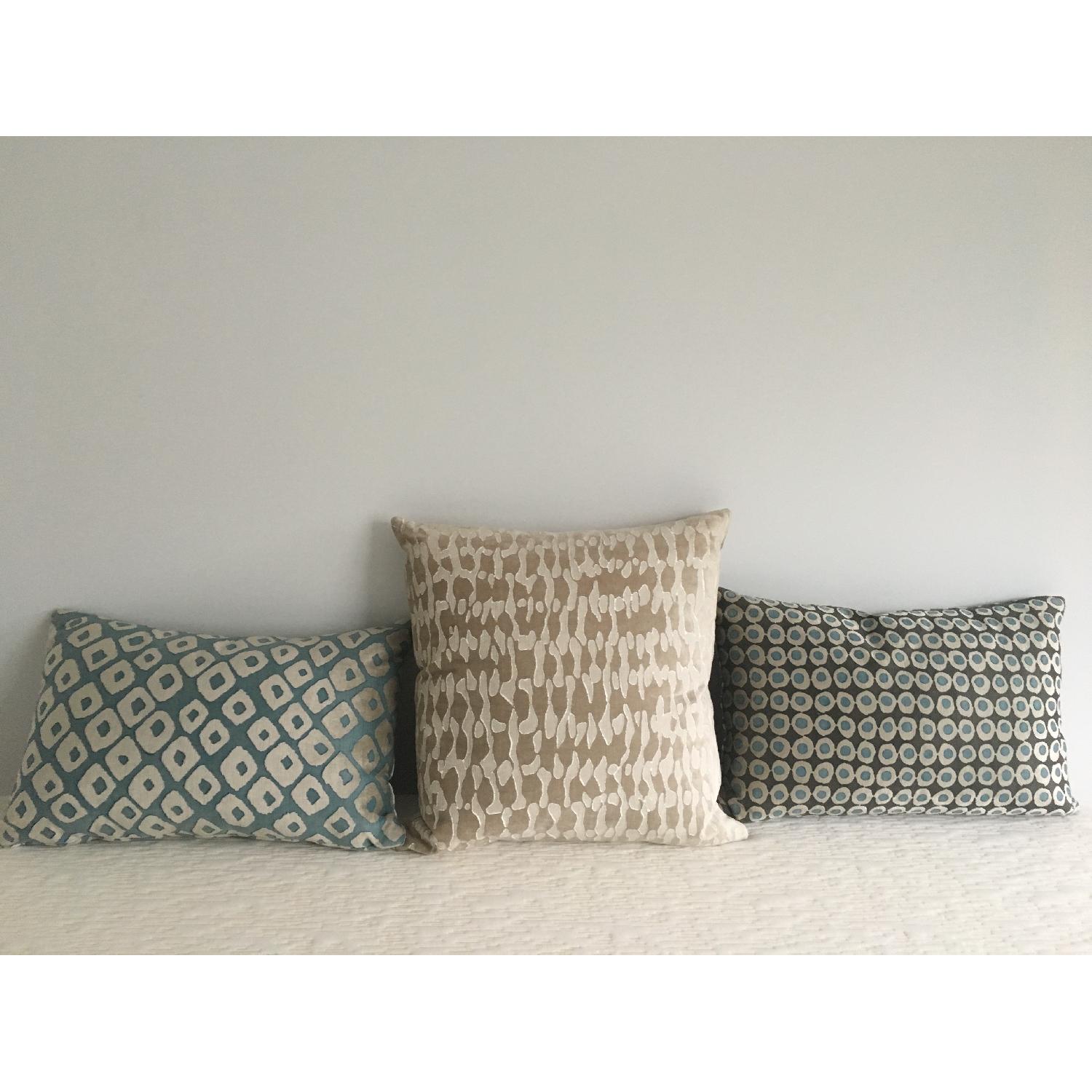 room & board pillows