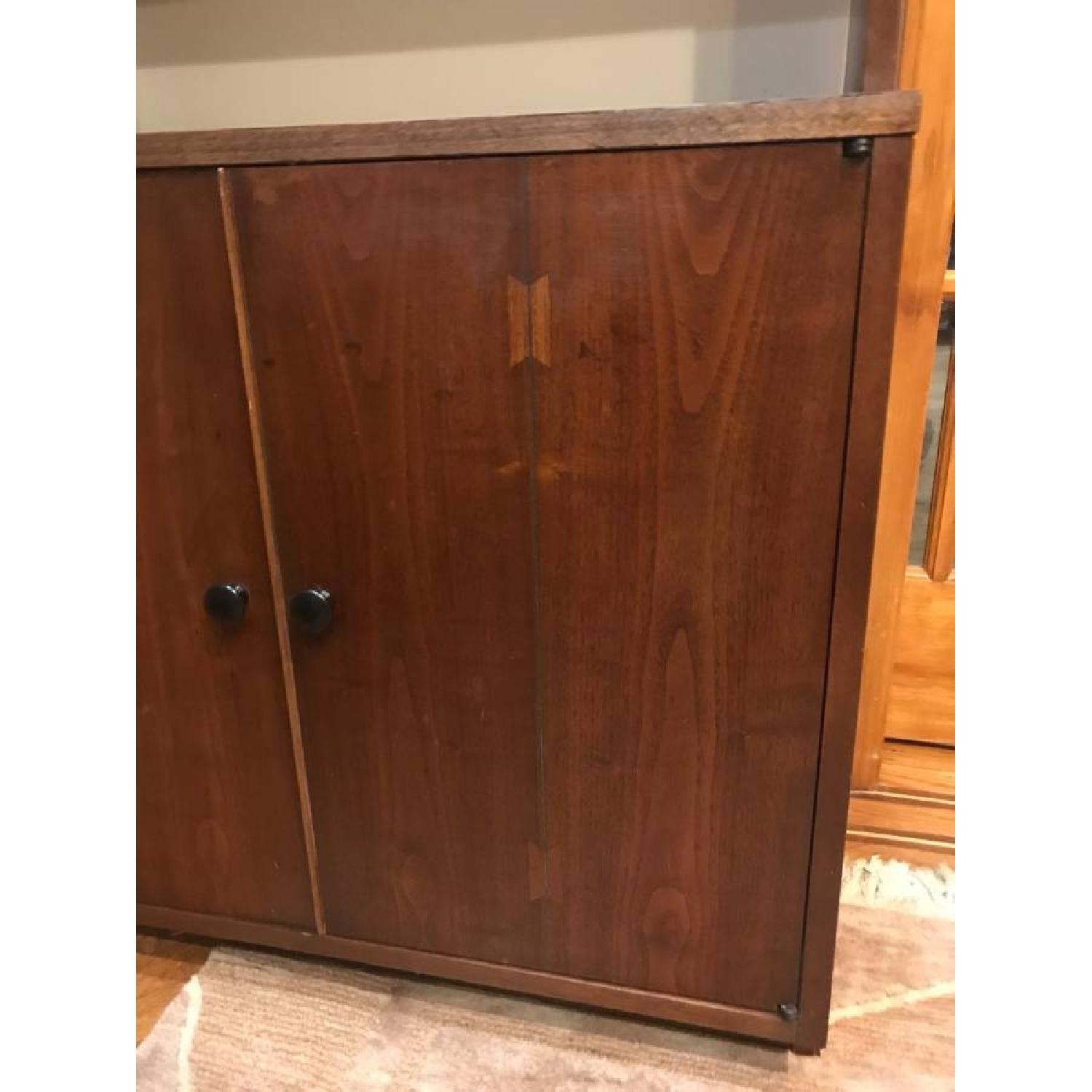 Lane Furniture Mid Century Modern Bookcase - image-4