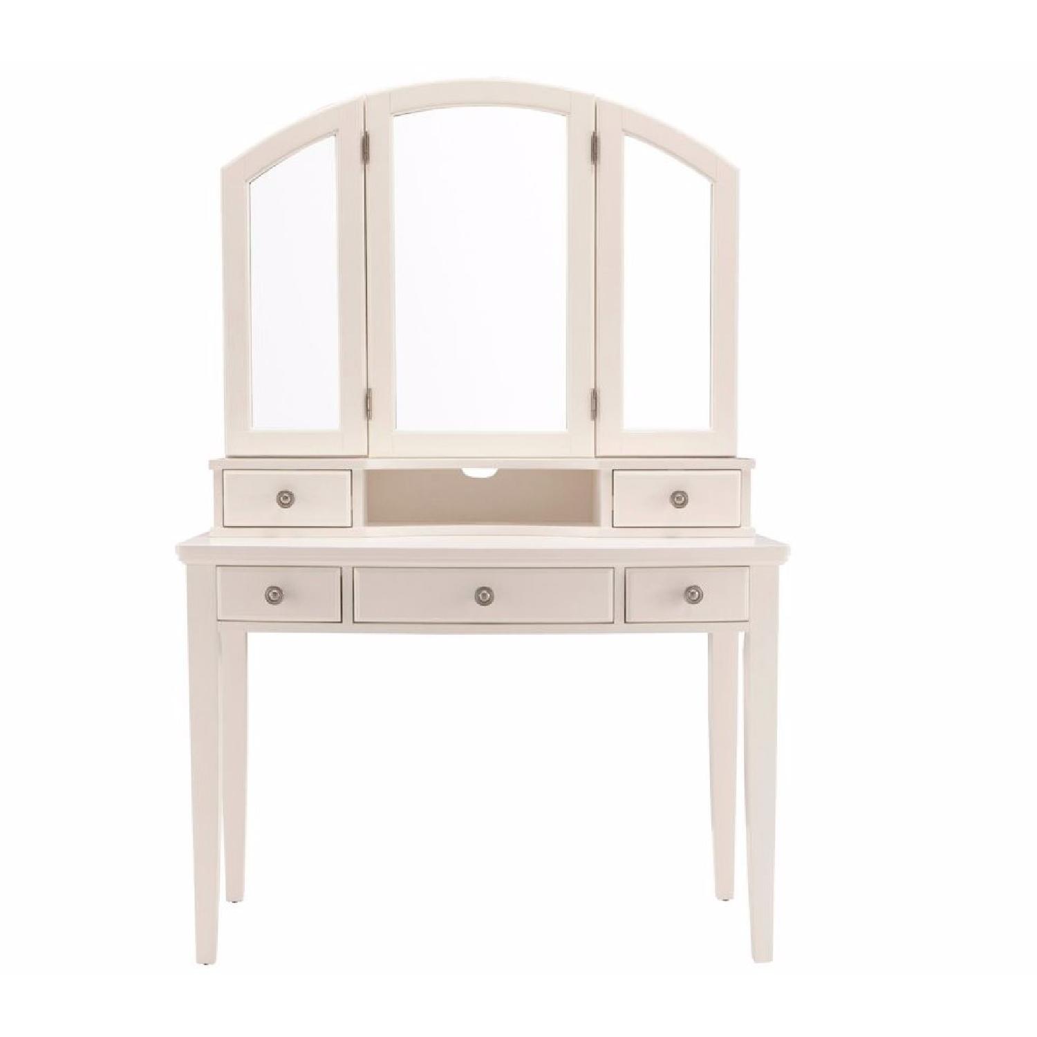 Raymour & Flanigan Kylie Vanity Desk w/ TriView Mirror AptDeco