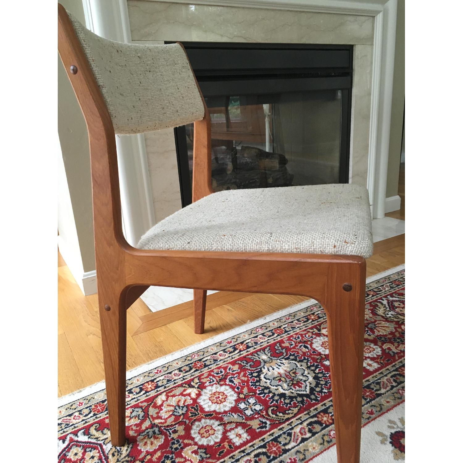 Teak Expandable Dining Table w/ 6 Chairs - image-5