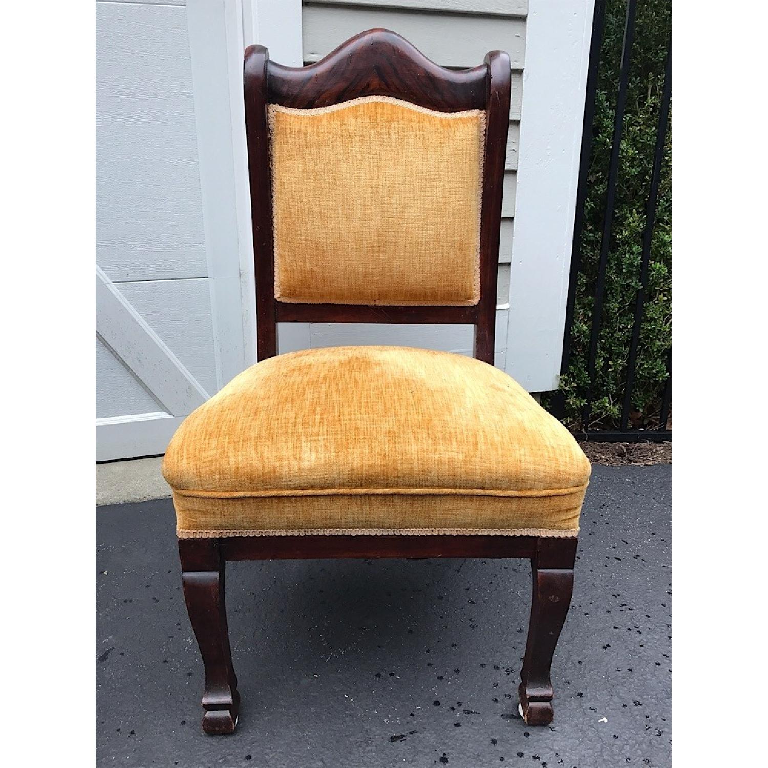 Antique Settee + 2 Matching Side Chairs - image-5