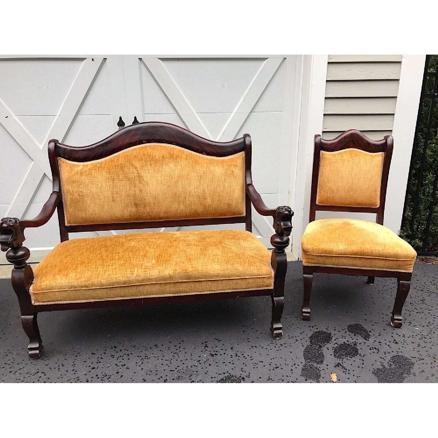 Antique Settee + 2 Matching Side Chairs - image-7