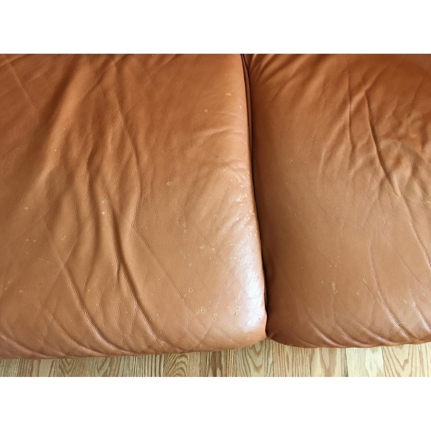 Jennifer Furniture Sestain 3 Seater Sofa + Loveseat - image-10