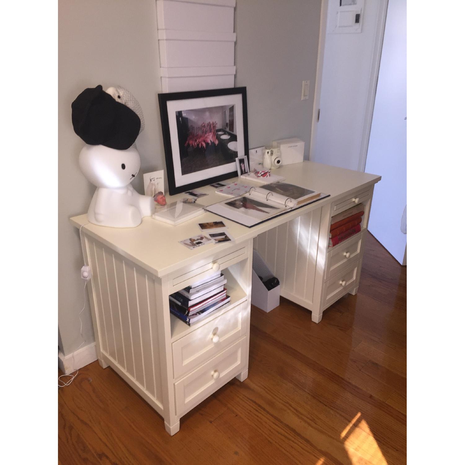 Pottery Barn Teen Beadboard Basic Desk AptDeco