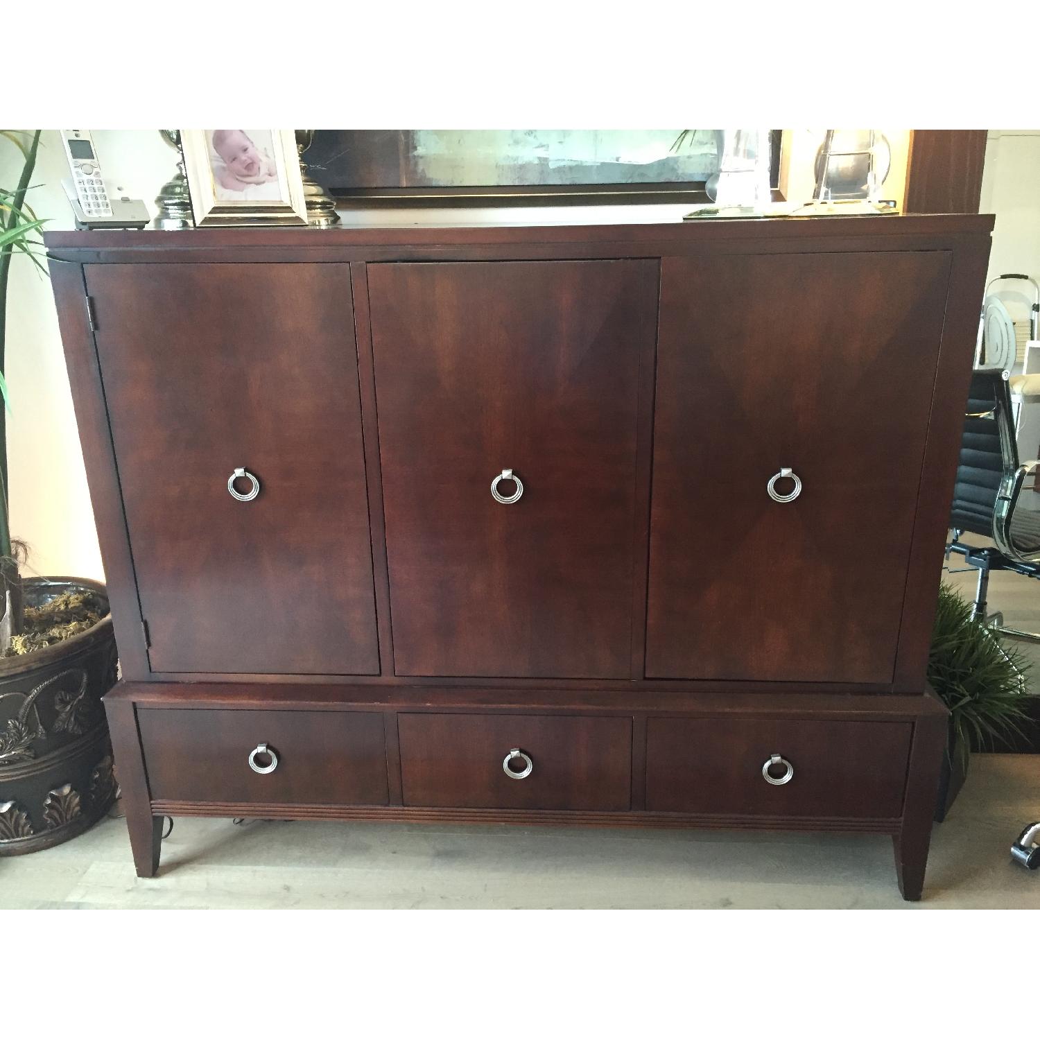 Ethan Allen Avenue Collection Entertainment/TV Unit - image-2