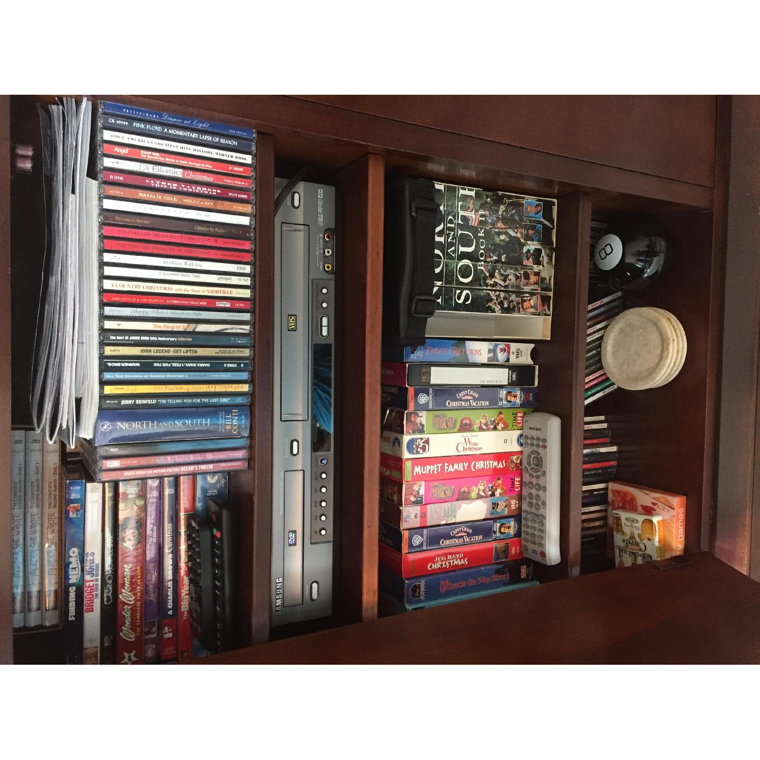 Ethan Allen Avenue Collection Entertainment/TV Unit - image-5