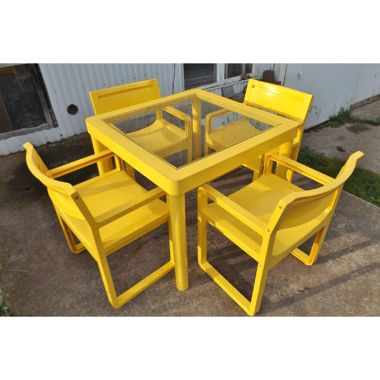 Yellow Resin Mid-Century 5 Piece Patio Set - image-7