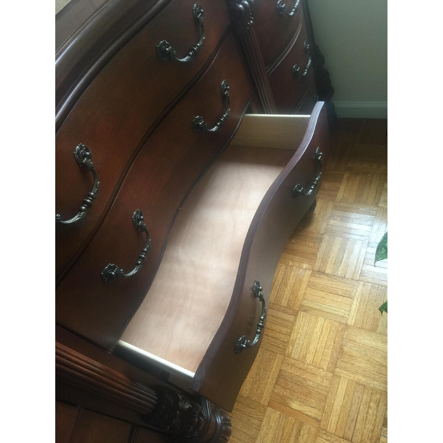 Cherry Wood 12 Drawer Dresser - image-4