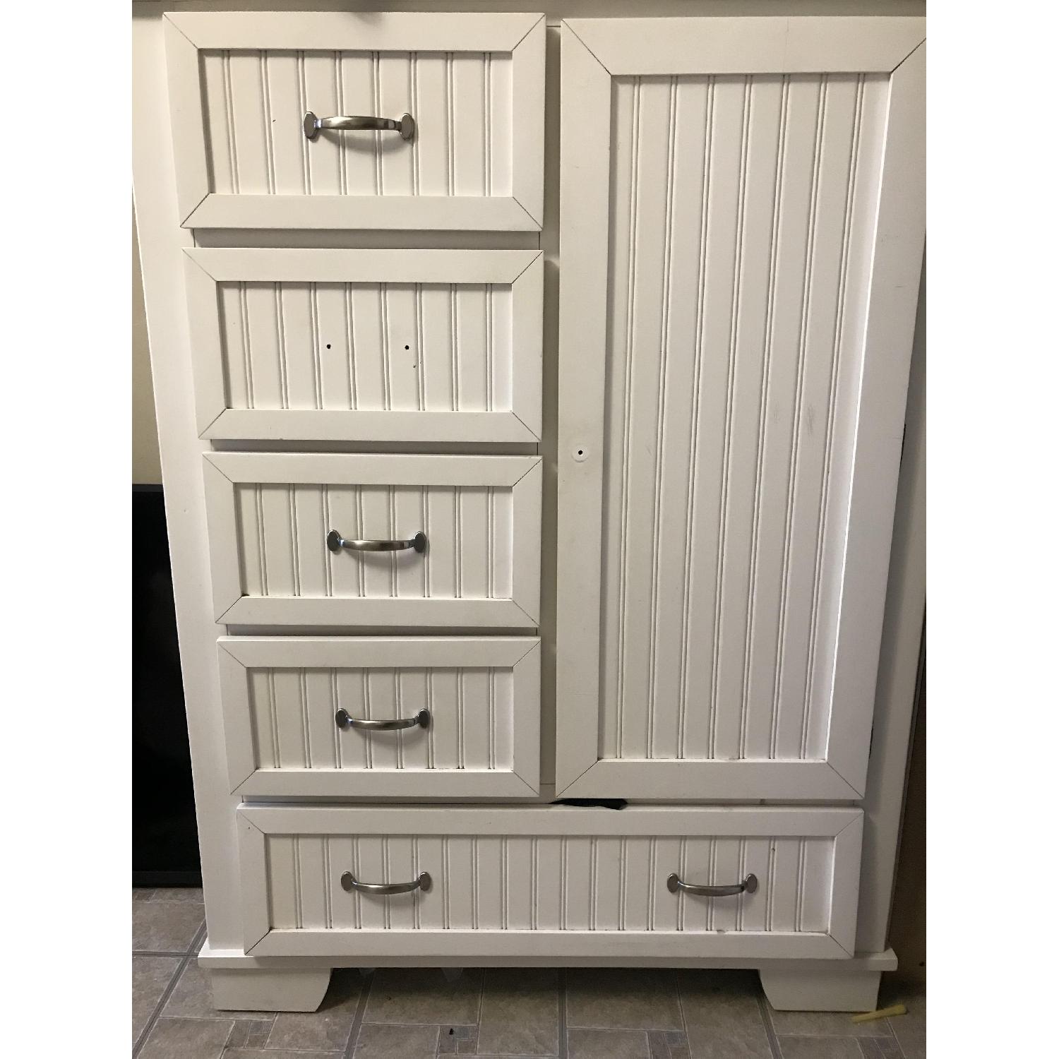 Bertini Saybrook Chifferobe in White - image-1