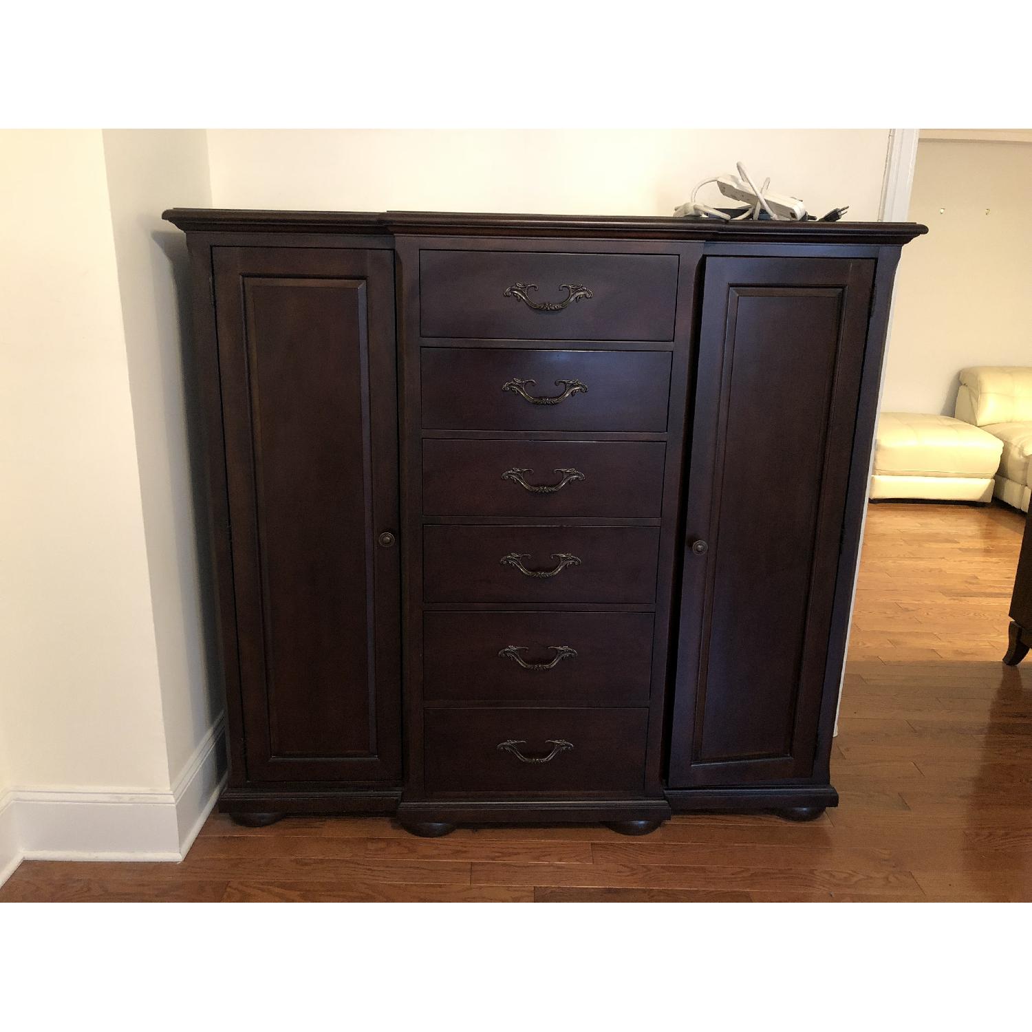 Raymour & Flanigan Dark Wood Wardrobe AptDeco