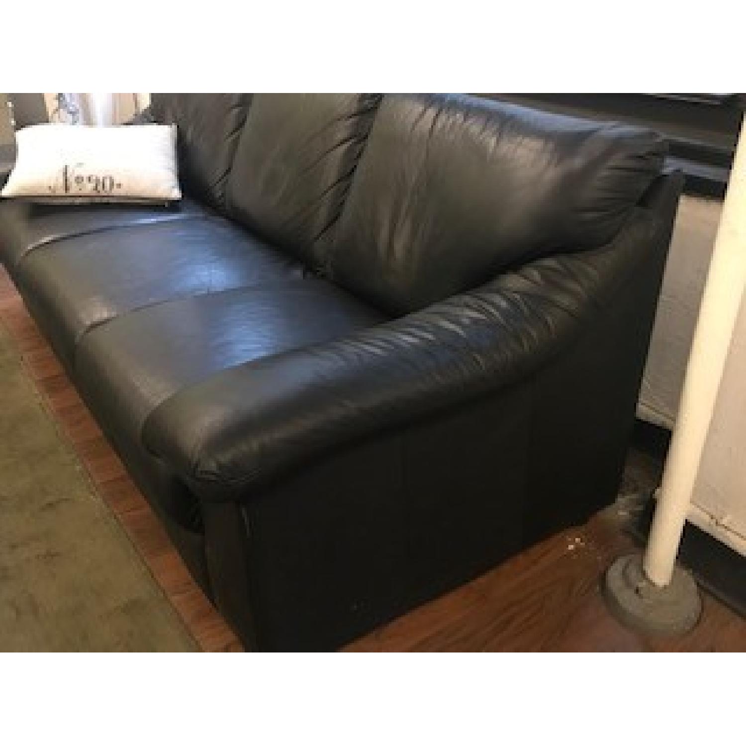 Black Leather 3 Seater Sofa - image-5