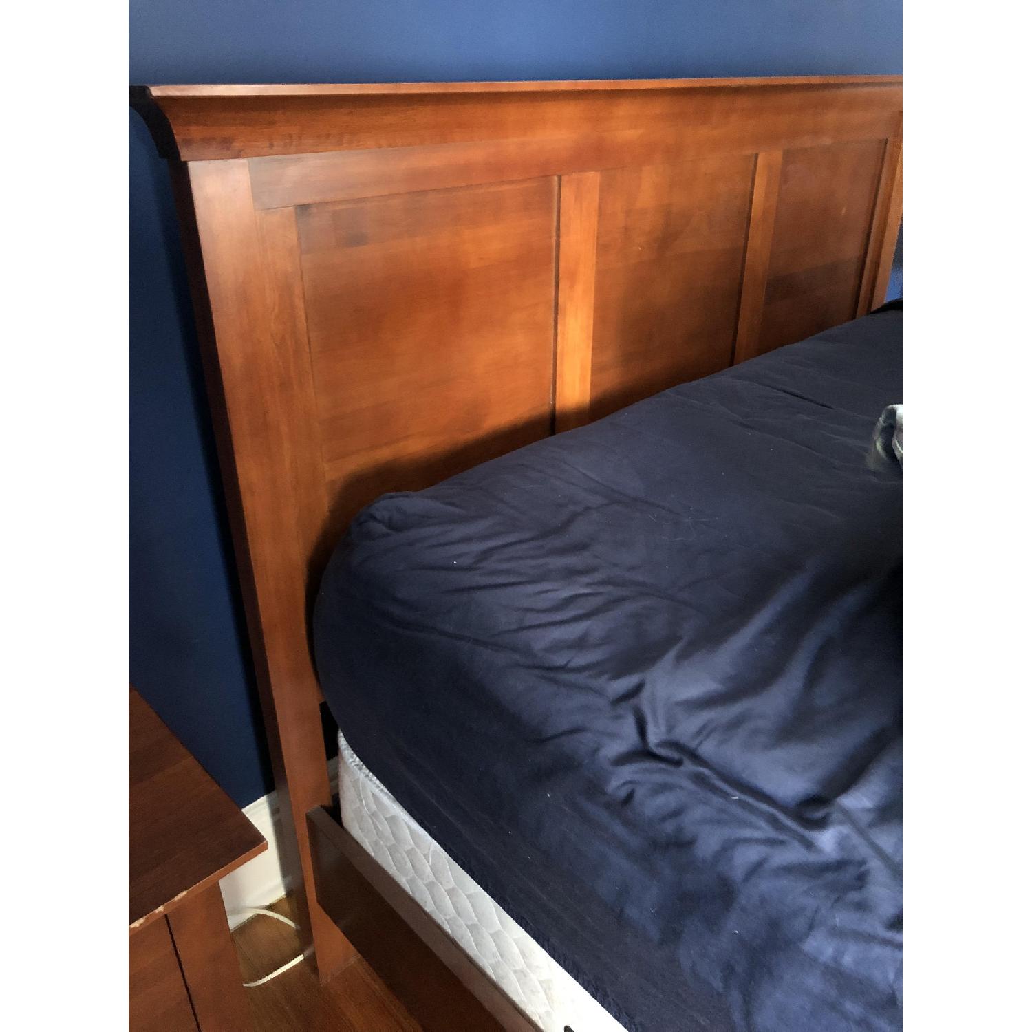 Kincaid Gathering's Shaker Style Queen Bed Frame - image-1
