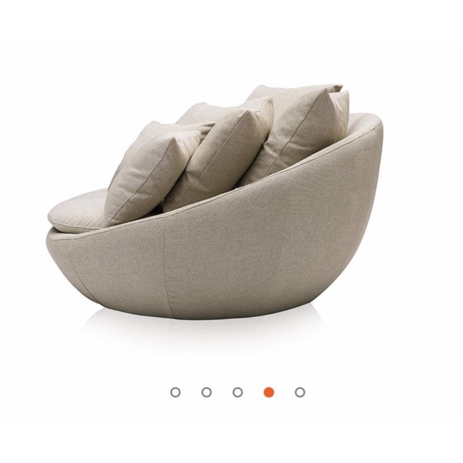 Modani Rosanna Off White Lounge Chair - image-2