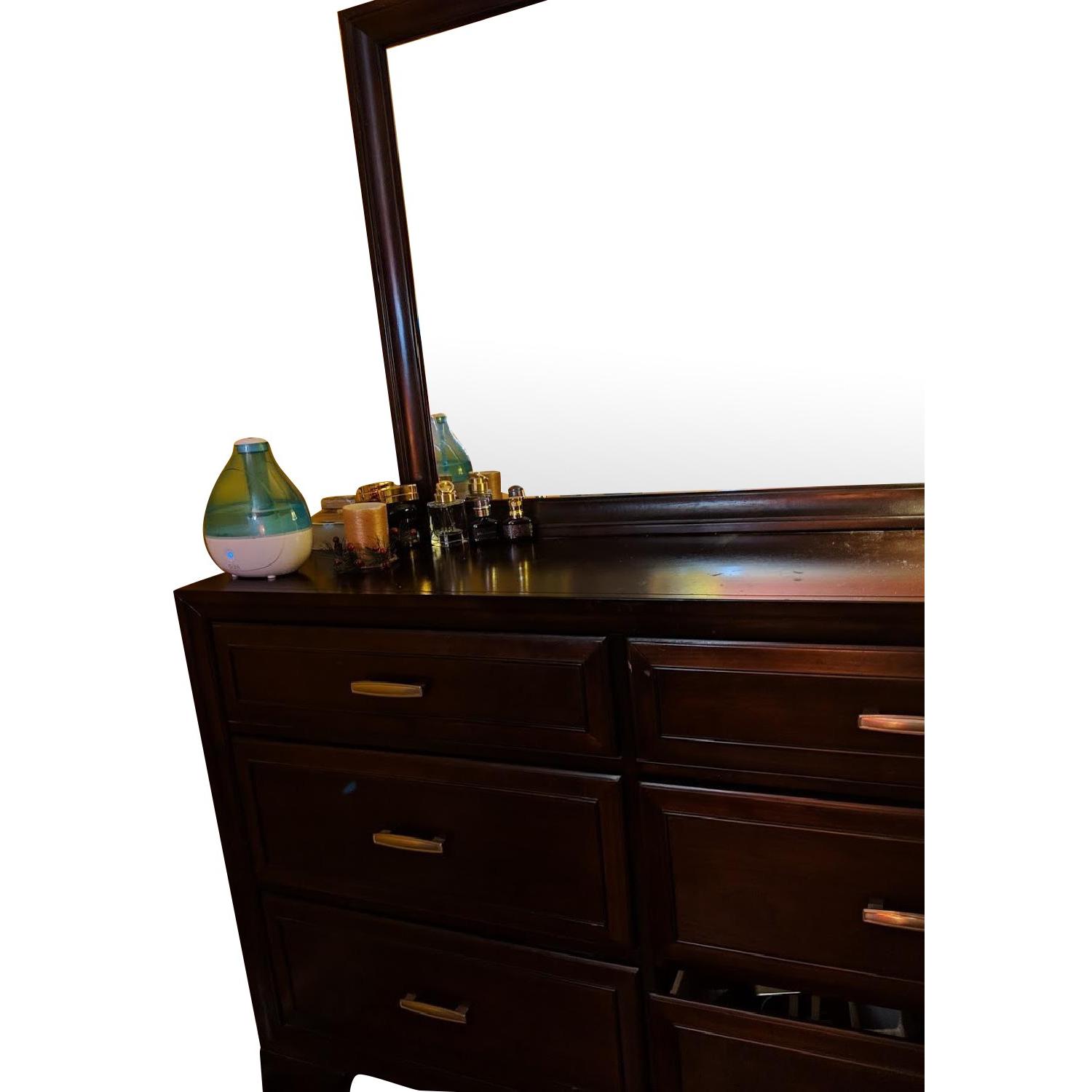 Raymour & Flanigan 6 Drawer Dresser w/ Mirror - image-4