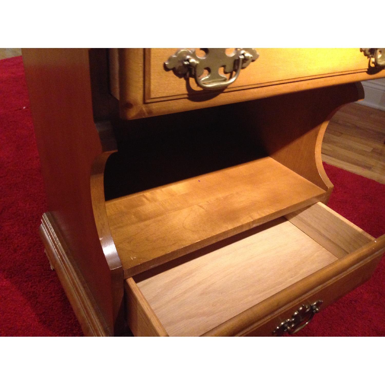 Solid Oak End Table - image-7