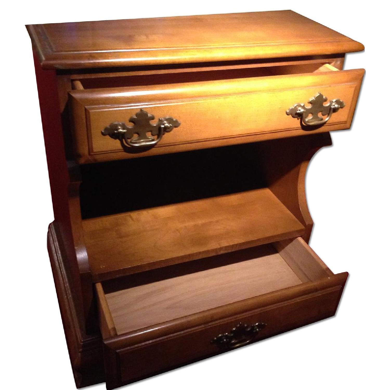 Solid Oak End Table - image-0