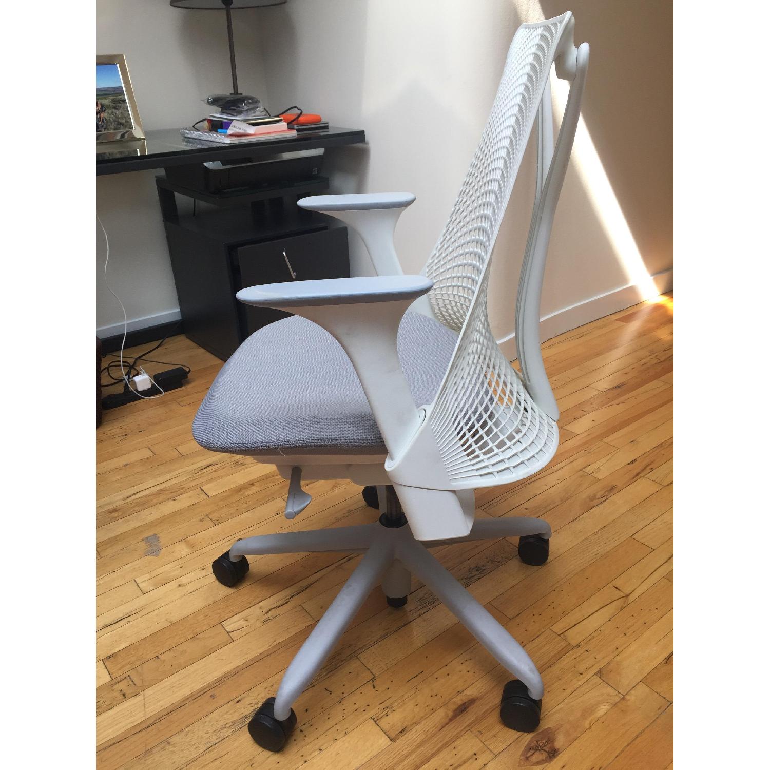 Herman Miller Swivel Office Chair - image-2