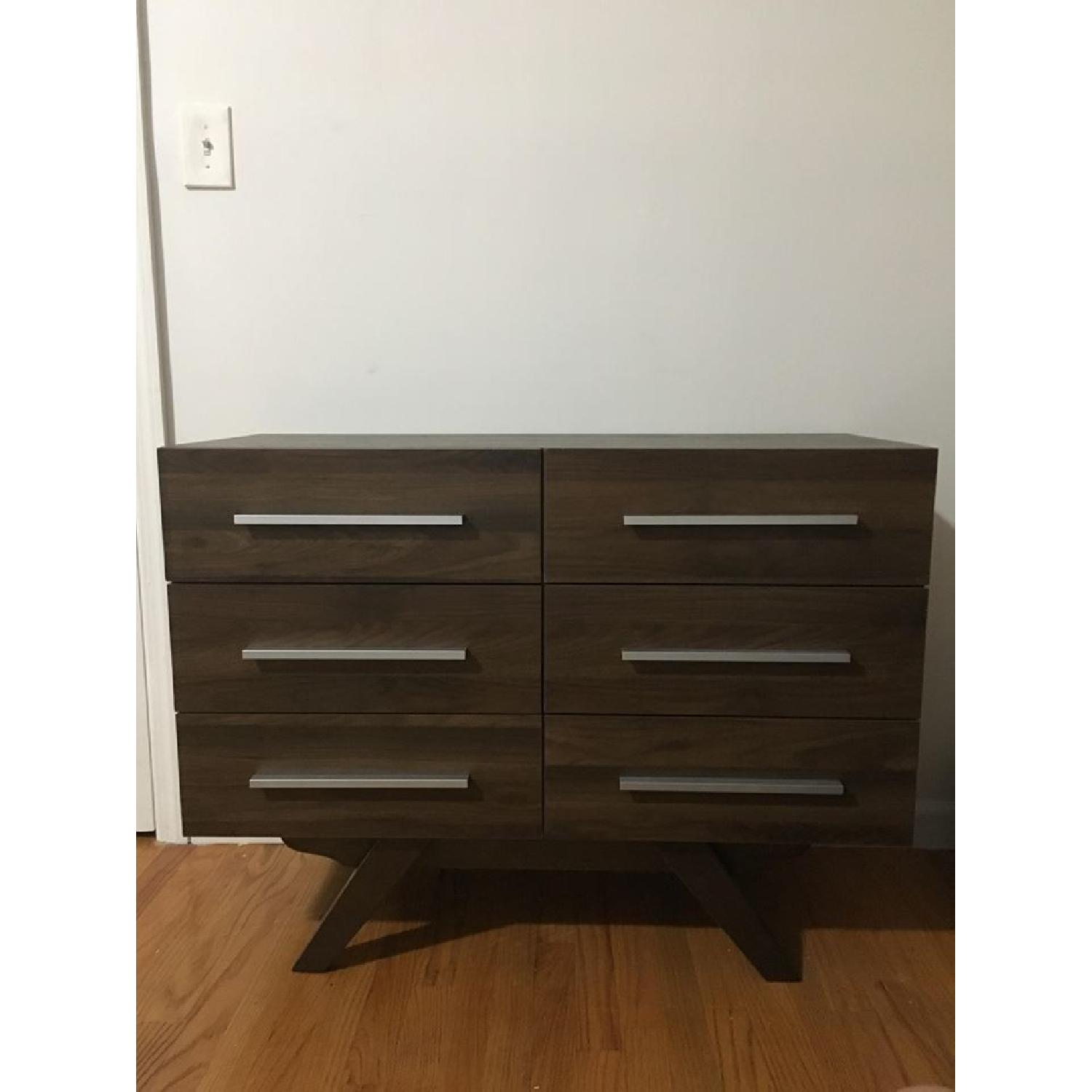George Oliver Viveiros 6 Drawer Double Dresser - image-3