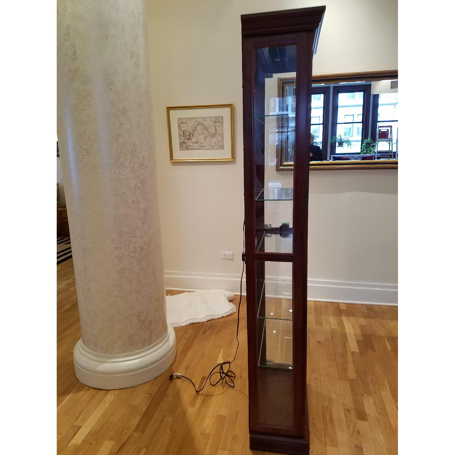 Pulaski Furniture Lighted & Mirrored Curio Cabinet - image-6