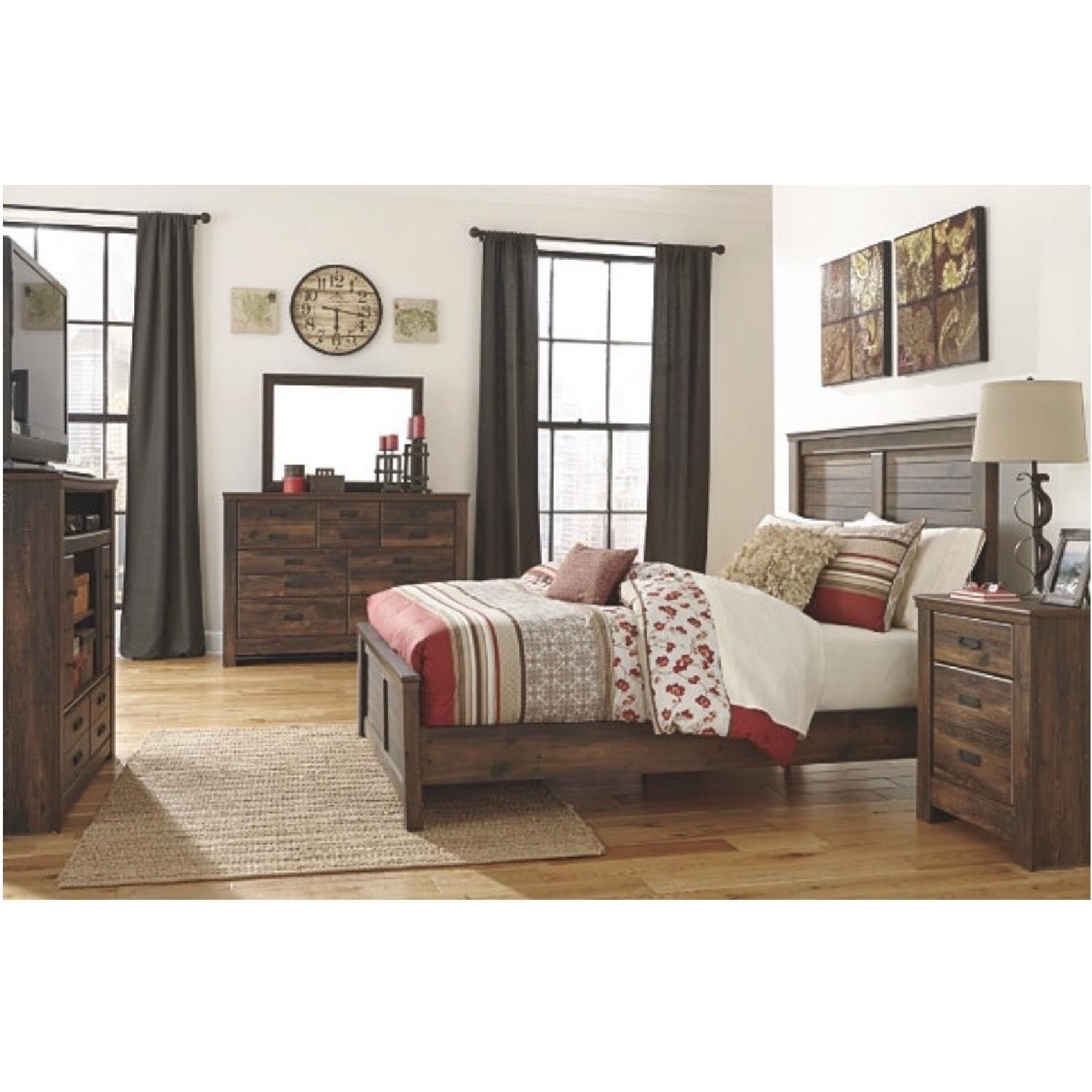 Ashley Quinden Media Chest - image-2