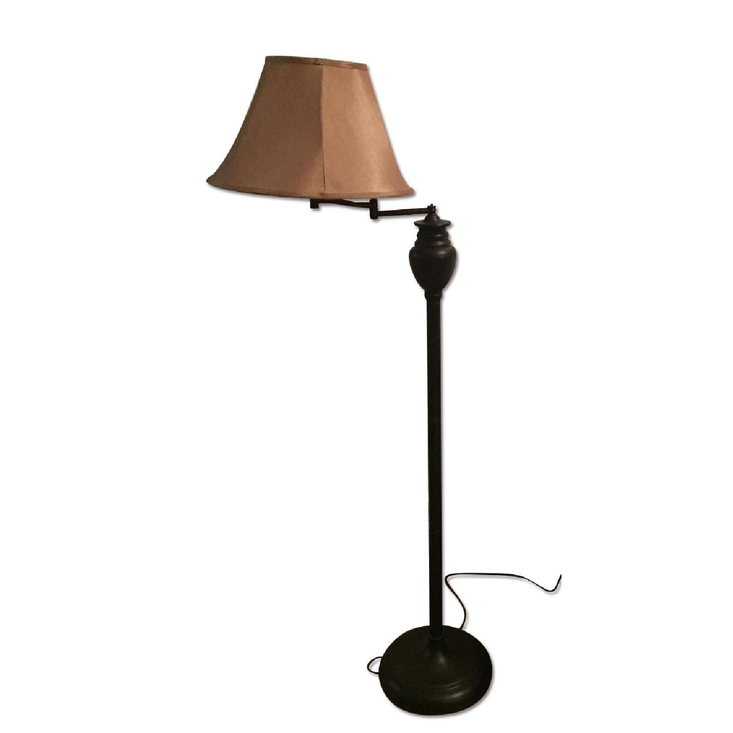 Hudson Bays Floor Lamp AptDeco